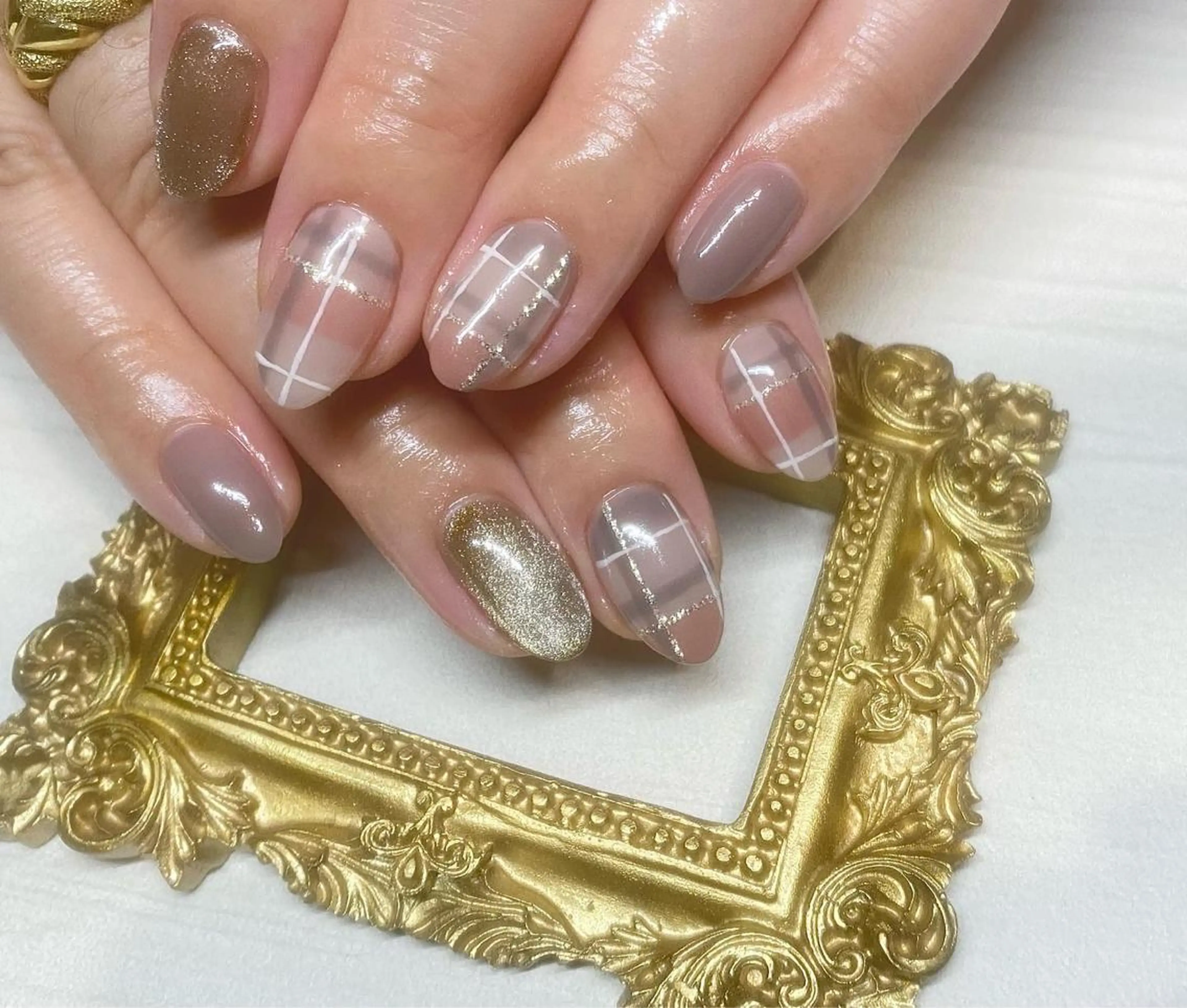 ミディアム ネイル マグネットネイル Nail Salon NANO所属・美爪&巻き爪ケア❤️ ネイルサロンNANOのネイルデザイン