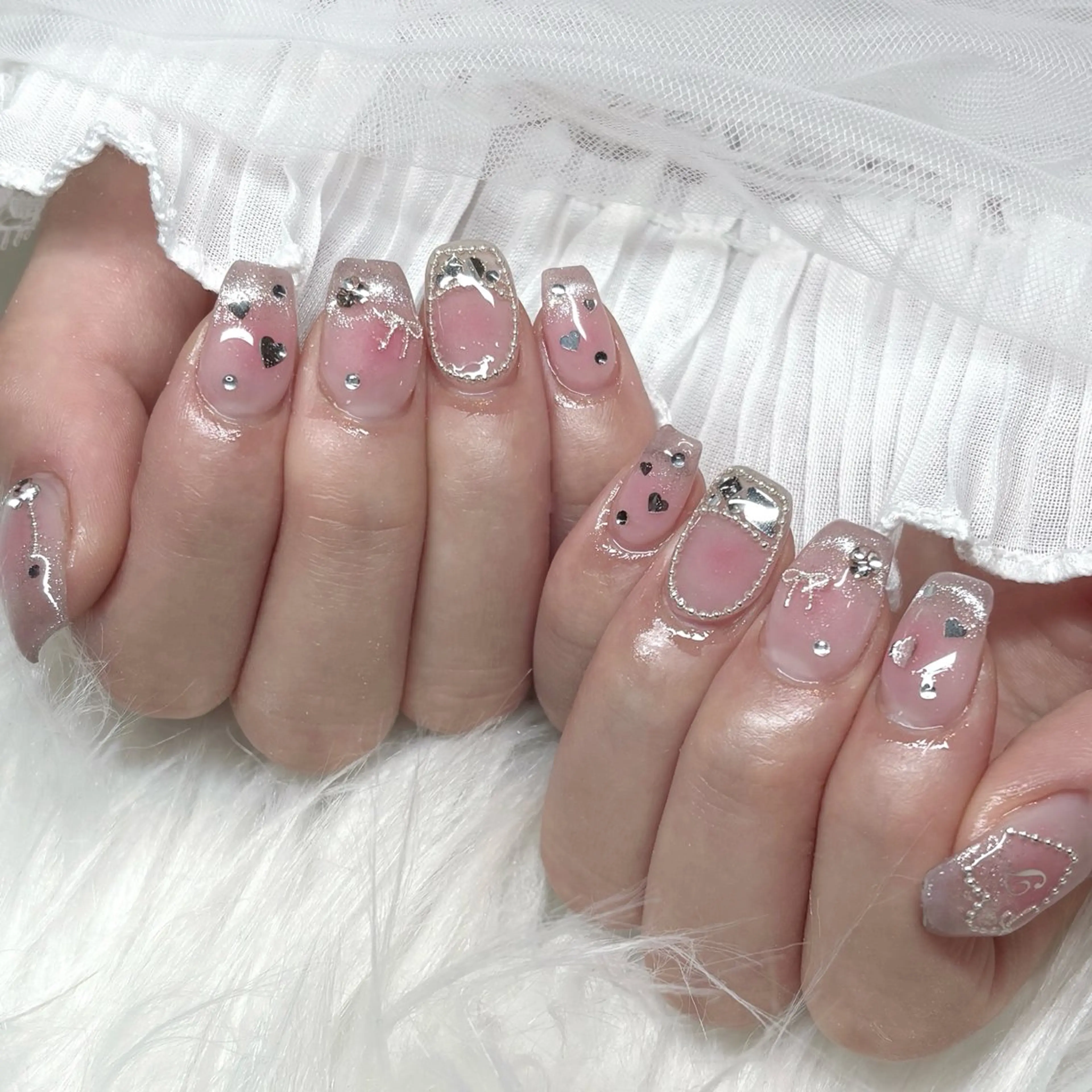 ネイル moca心斎橋店 Risaのネイルデザイン