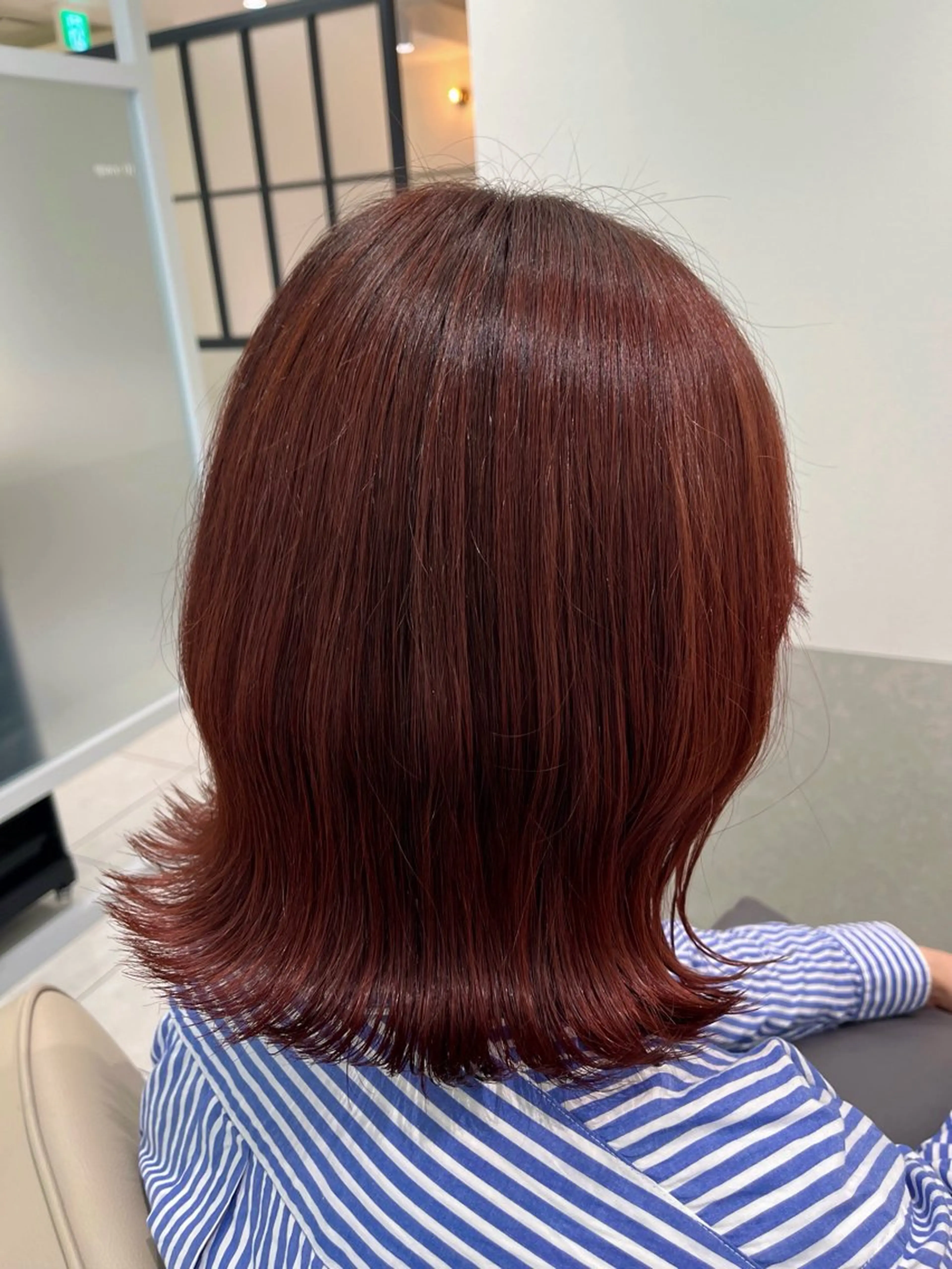 ミディアム カラー ブリーチ ブリーチなしカラー レッドカラー ボブ 外ハネヘア カット ヘアカラー トリートメント Eleanor 池袋 🧸Madoka🧸のヘアスタイル