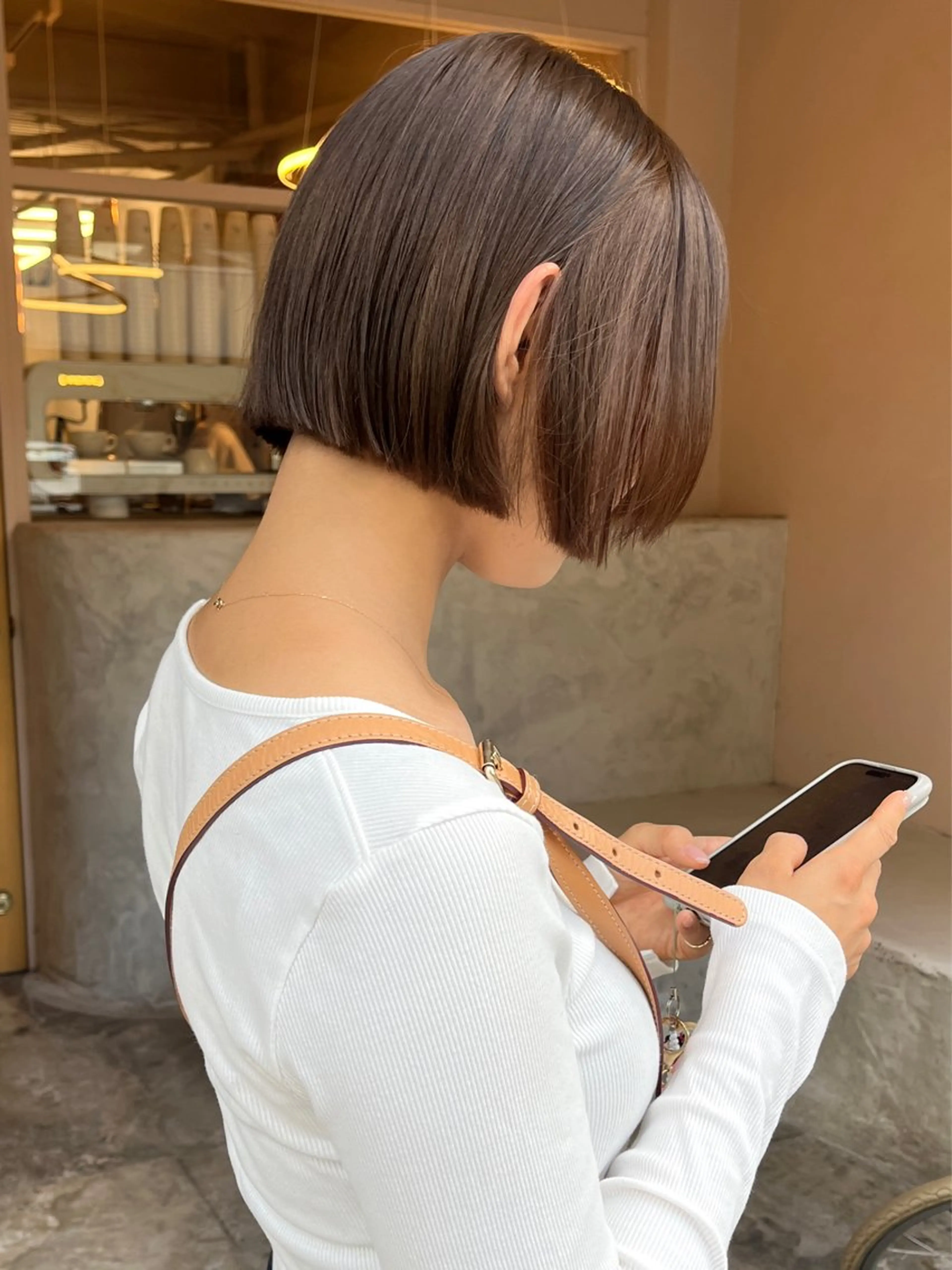 ショート ボブ カット ヘアカラー トリートメント iru所属・レイヤーカット/ ハイトーン/mikiのヘアスタイル