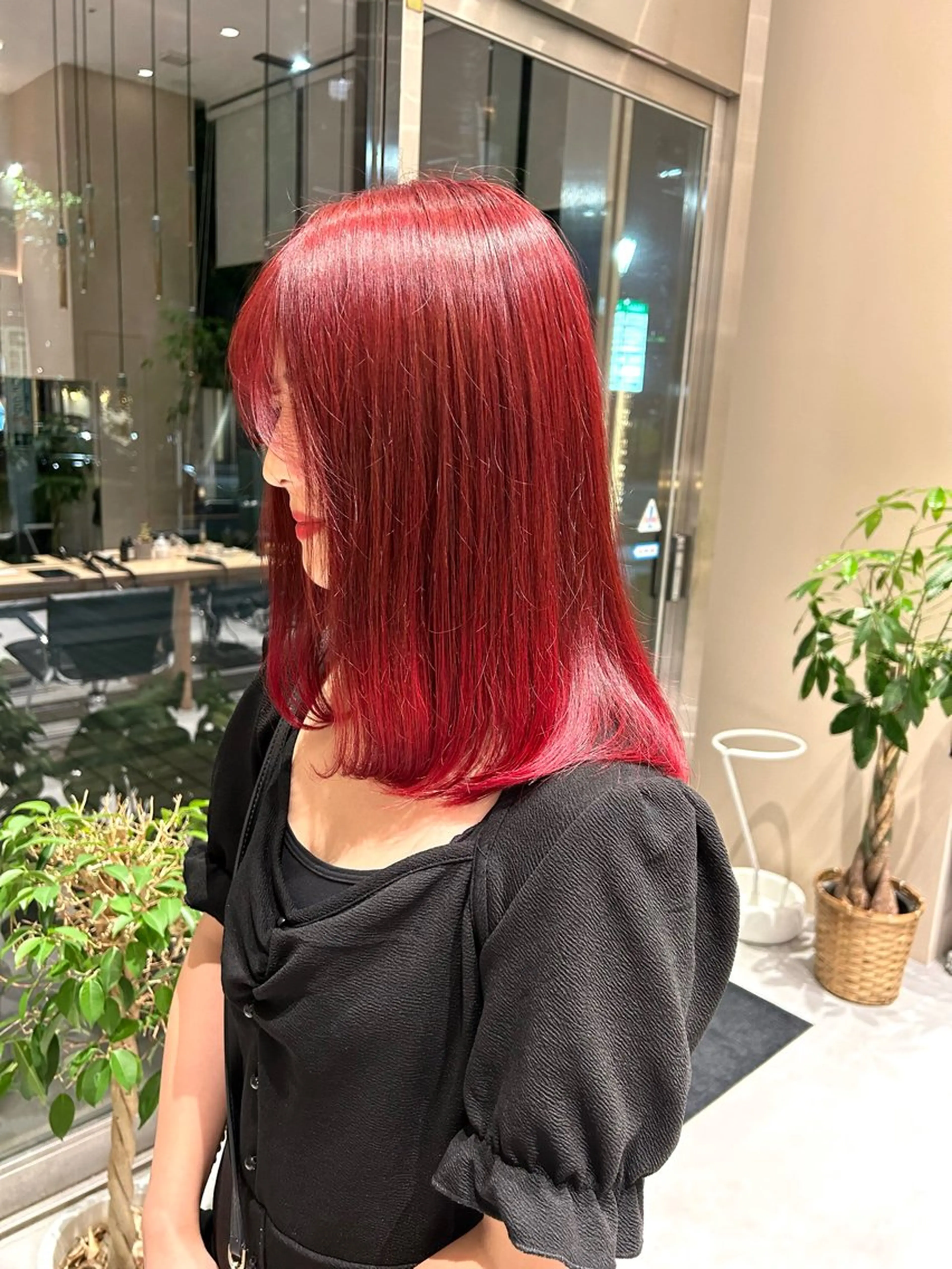 セミロング カラー ブリーチ レッドカラー トリートメント ヘアカラー トリートメント ヘアセット 風香🪼レイヤー /透明感カラーのヘアスタイル