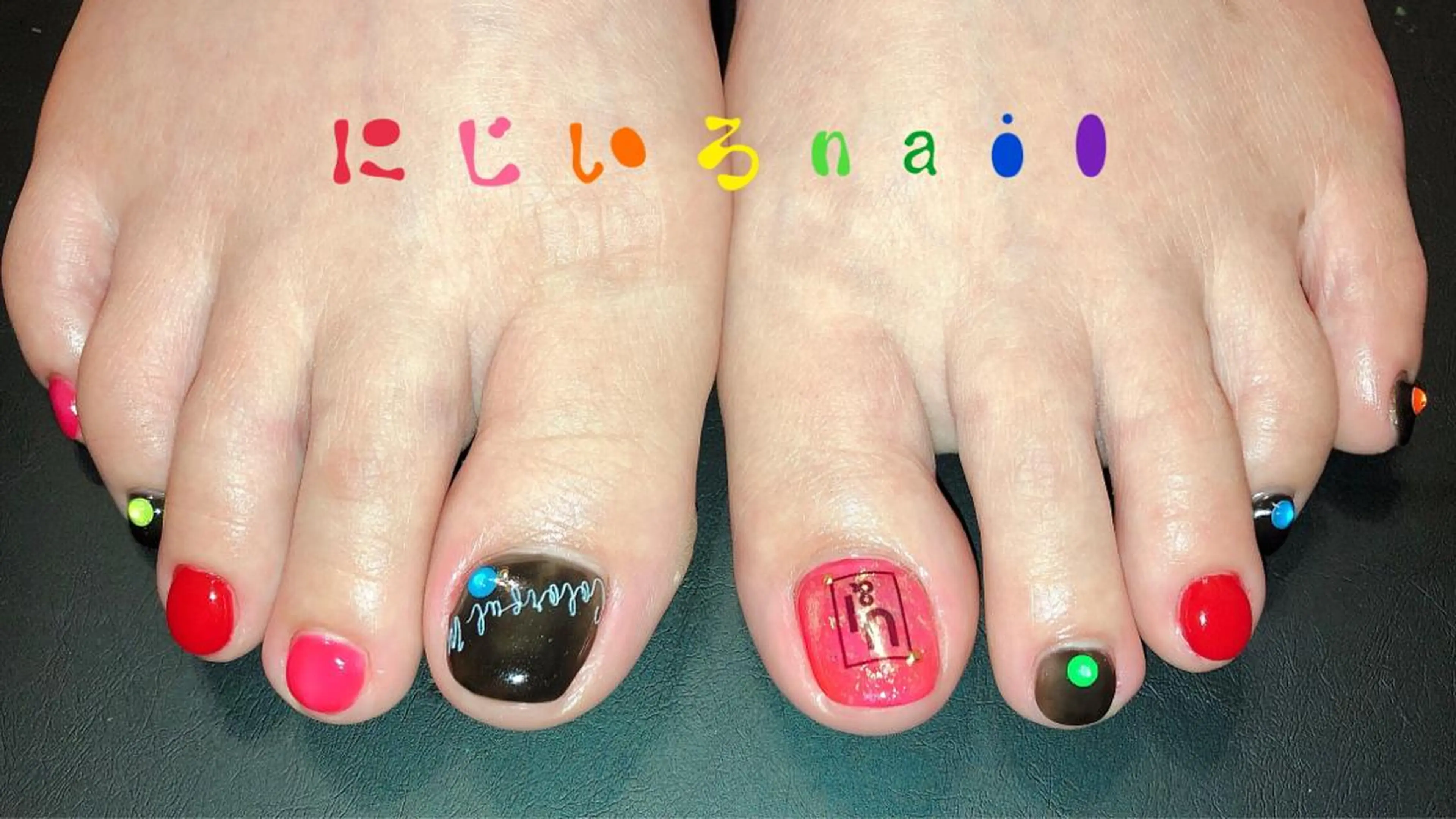 ネイル にじいろ nailのネイルデザイン