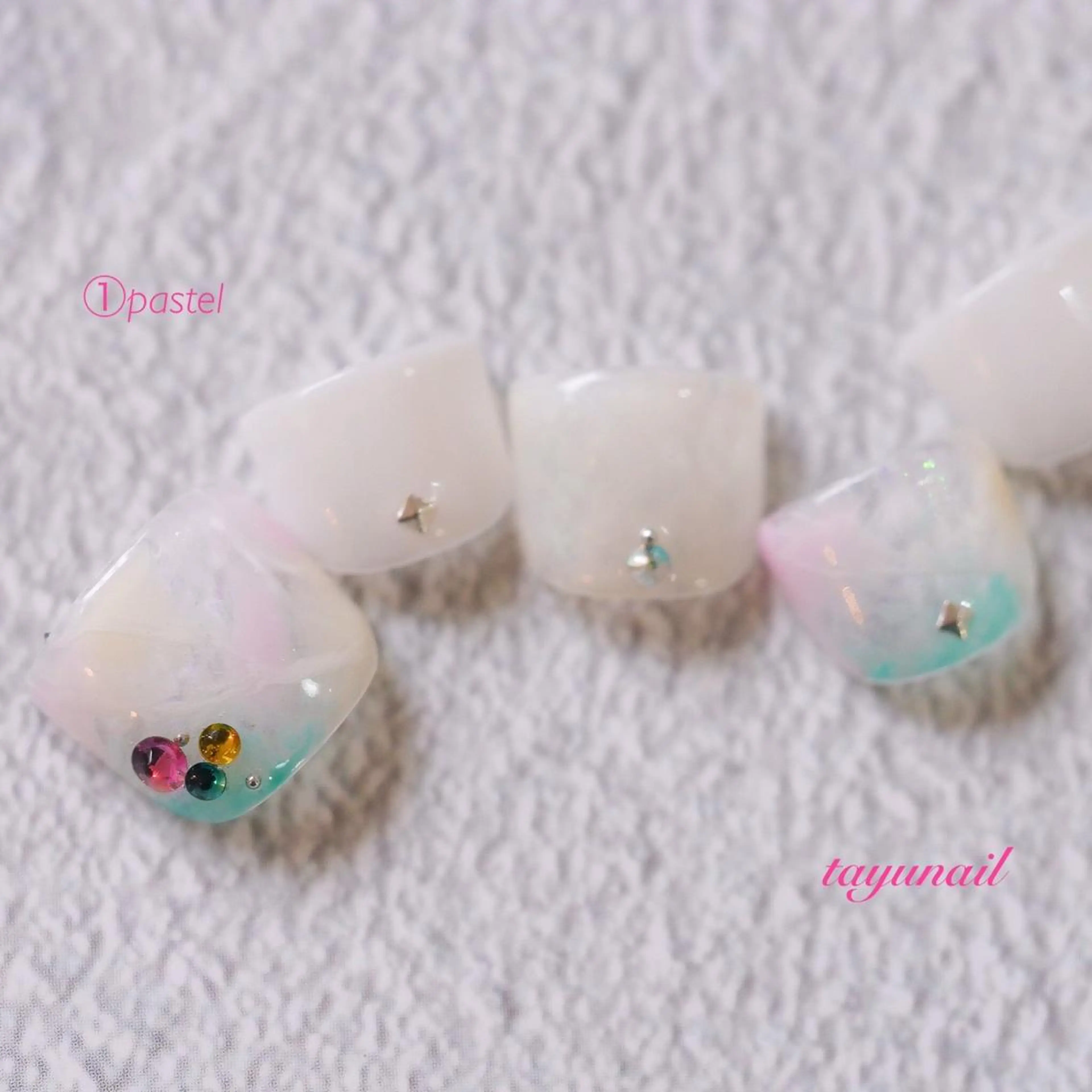 ネイル アートネイル ブルー フットネイル ジェルネイル ワンカラーネイル フットネイル ネイルサロン・ネイルスクール　たゆnail所属・ネイルサロン 【たゆnail】のネイルデザイン