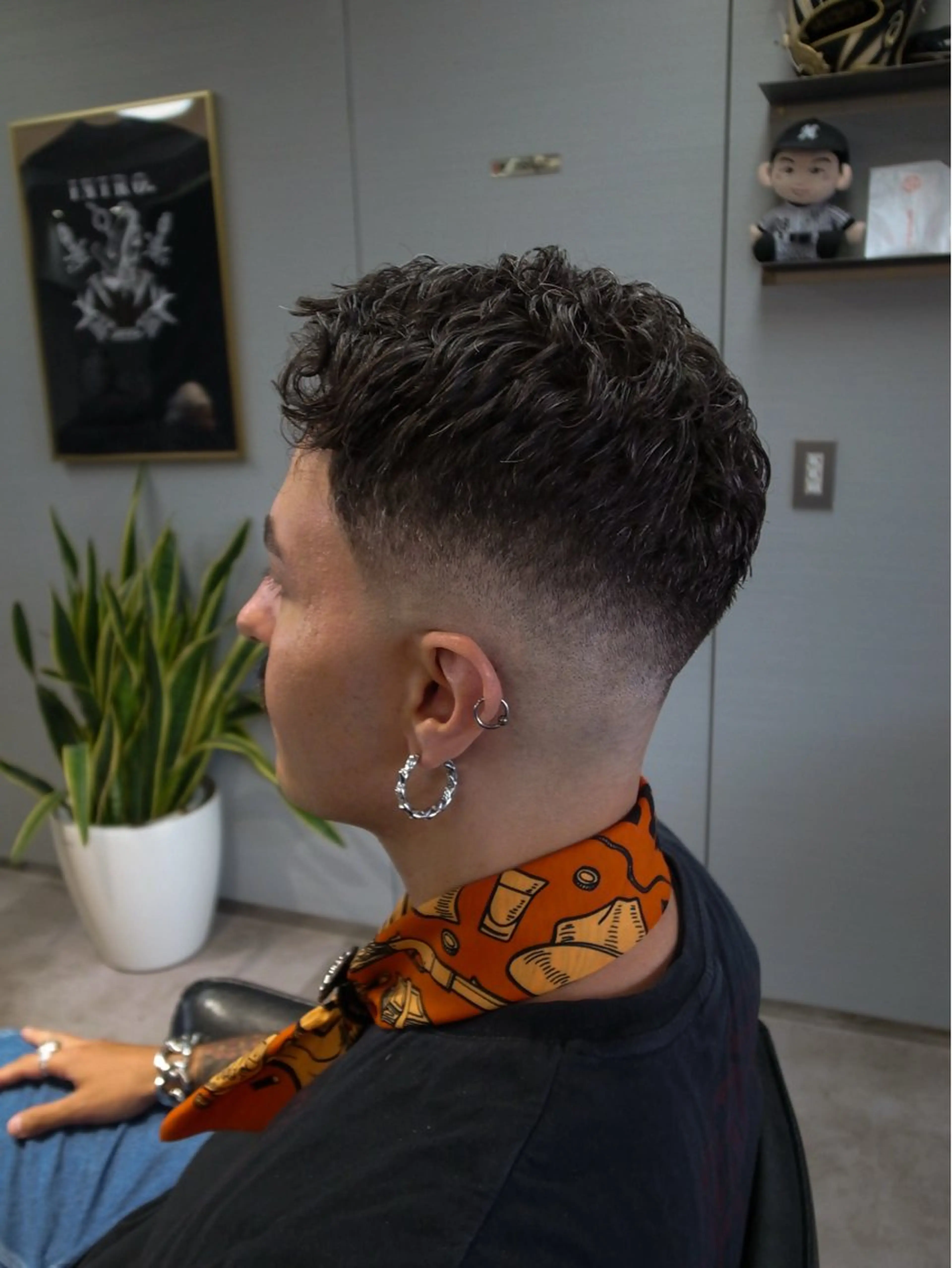 ショート パーマ メンズ カット パーマ INTRO SHIBUYA by Fi-Ne所属・💈メンズフェード 特化DAIYA💈のヘアスタイル