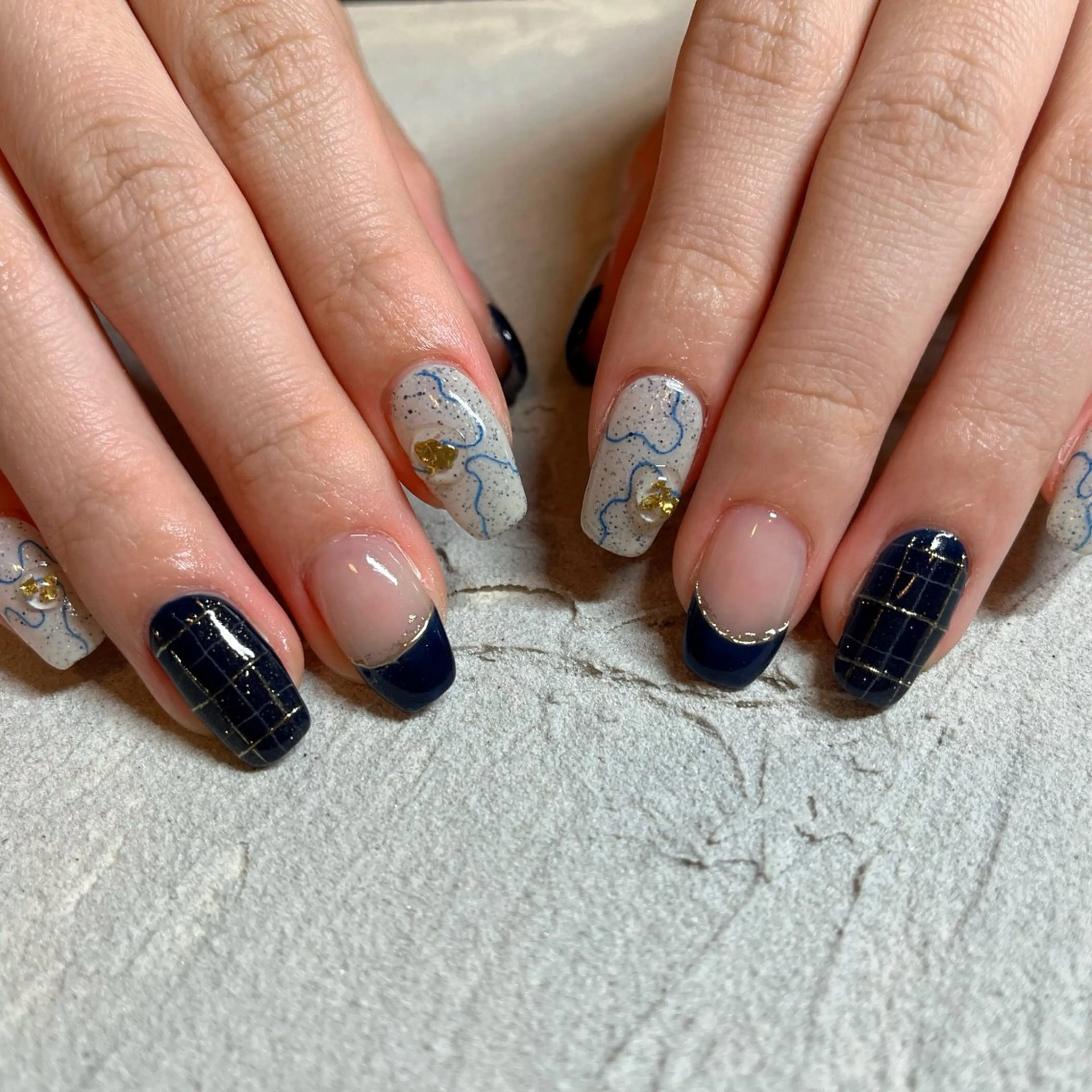 ネイル フレンチネイル ジェルネイル 韓国ネイル マグネットネイル ニュアンスネイル MARU NAIL mamiのネイルデザイン