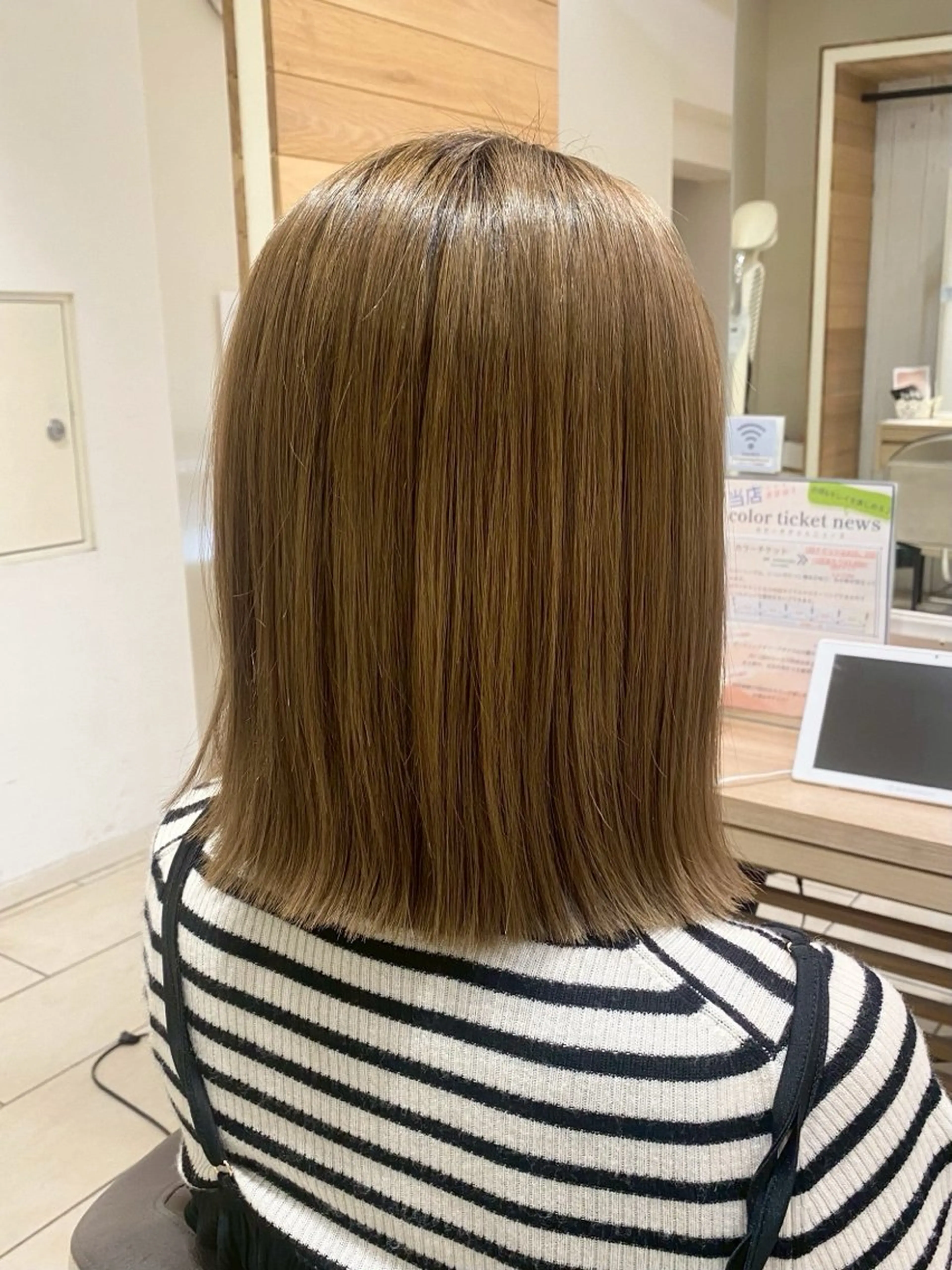 ミディアム カラー 谷内 涼太のヘアスタイル