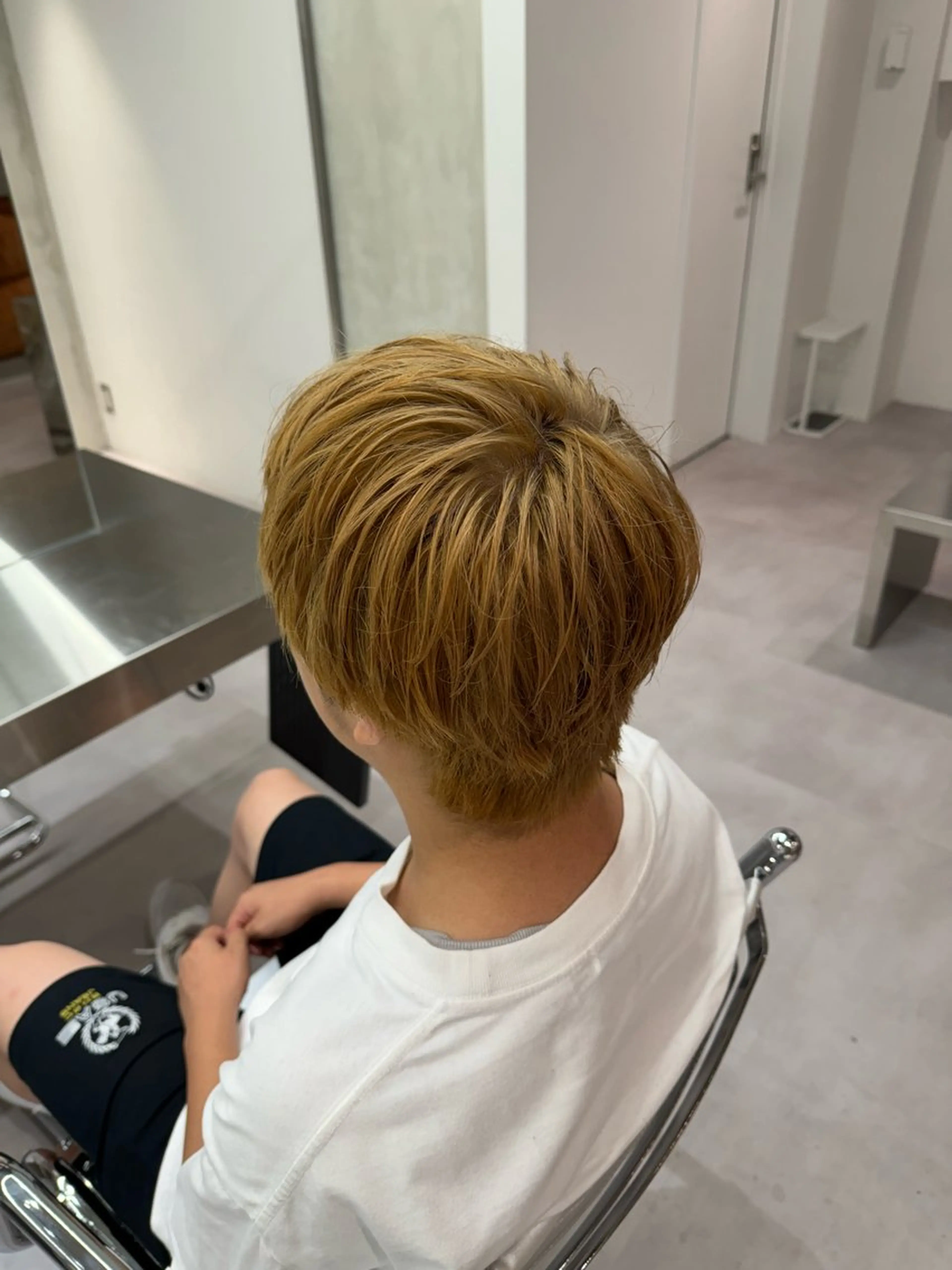 カラー パーマ メンズ ベージュカラー ブリーチ/パーマ特化 片平和寿のヘアスタイル