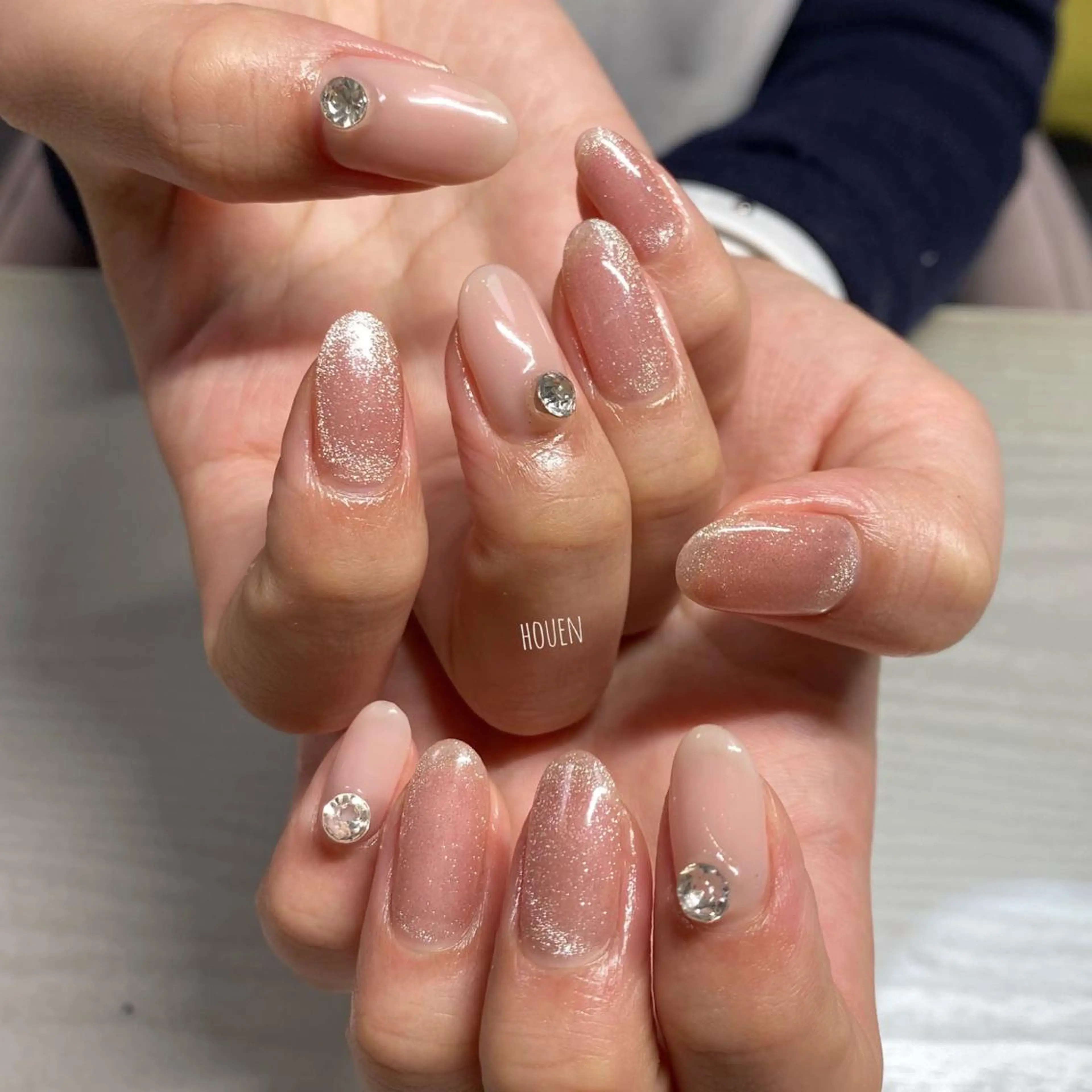 ネイル マグネットネイル 持ち込み I P'ink nail salon所属・I pinknail 韓国風·持ち込み専門のネイルデザイン