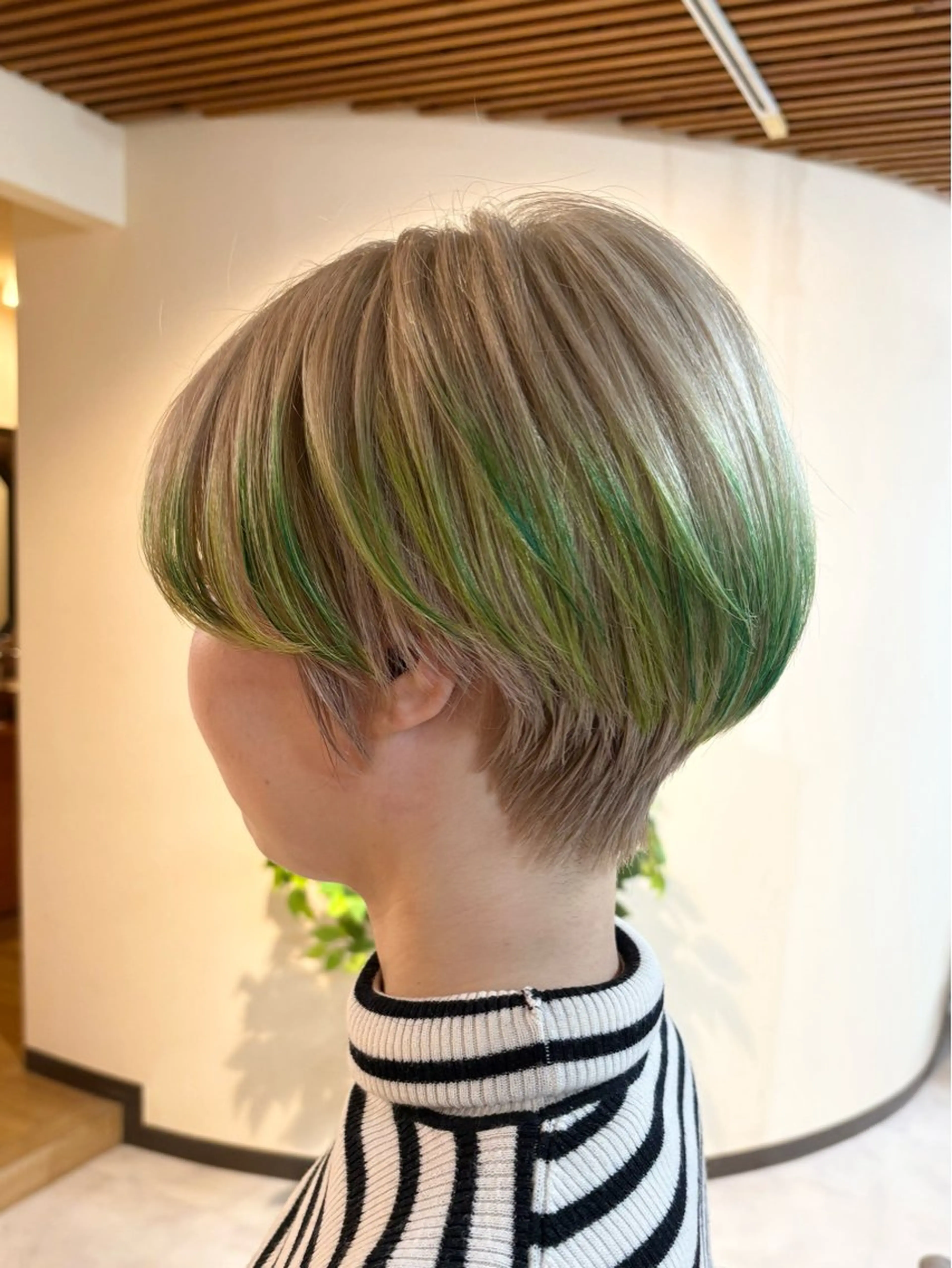 ショート 宮本 いぶきのヘアスタイル