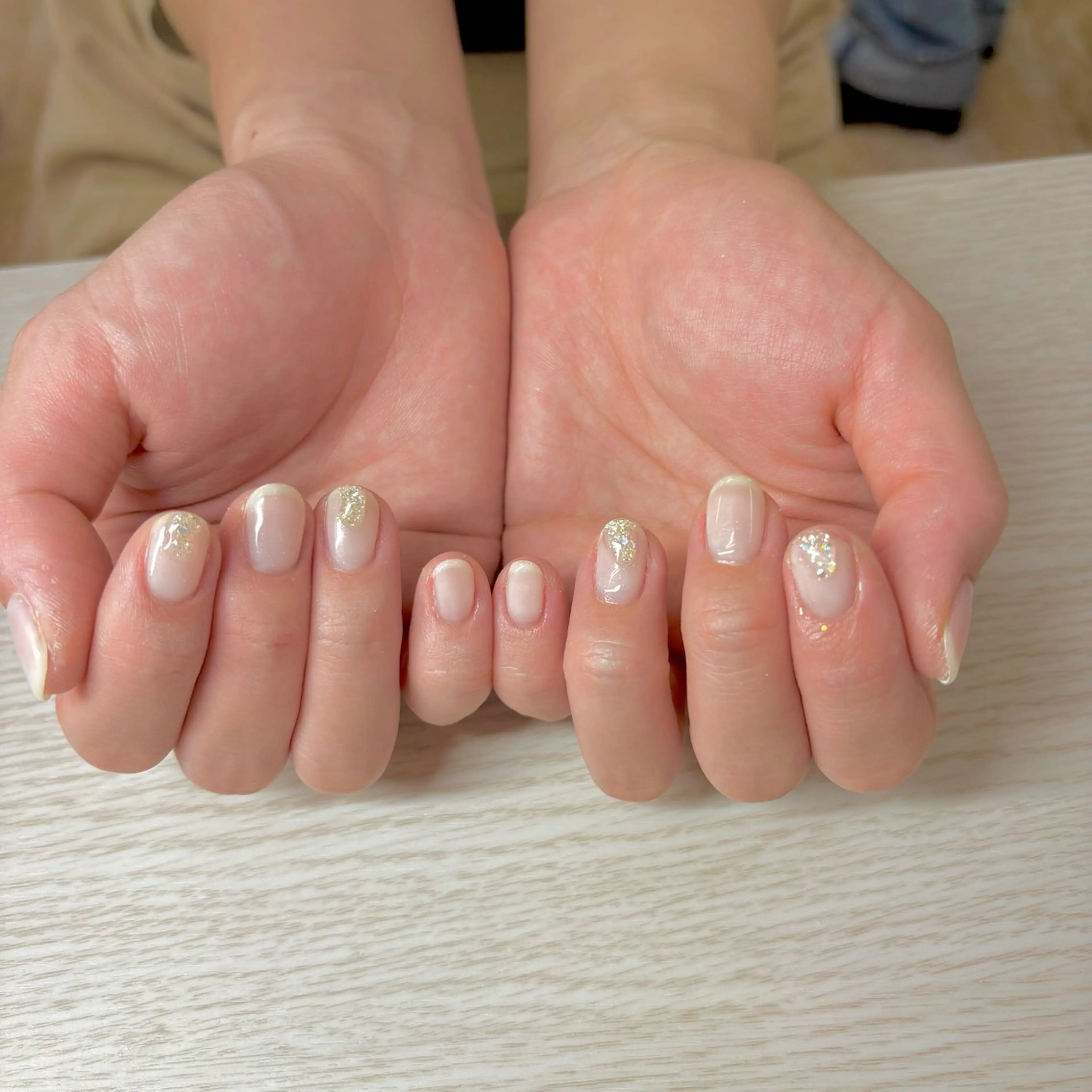 ネイル TRU NAIL大船店所属・TRU かつらのネイルデザイン