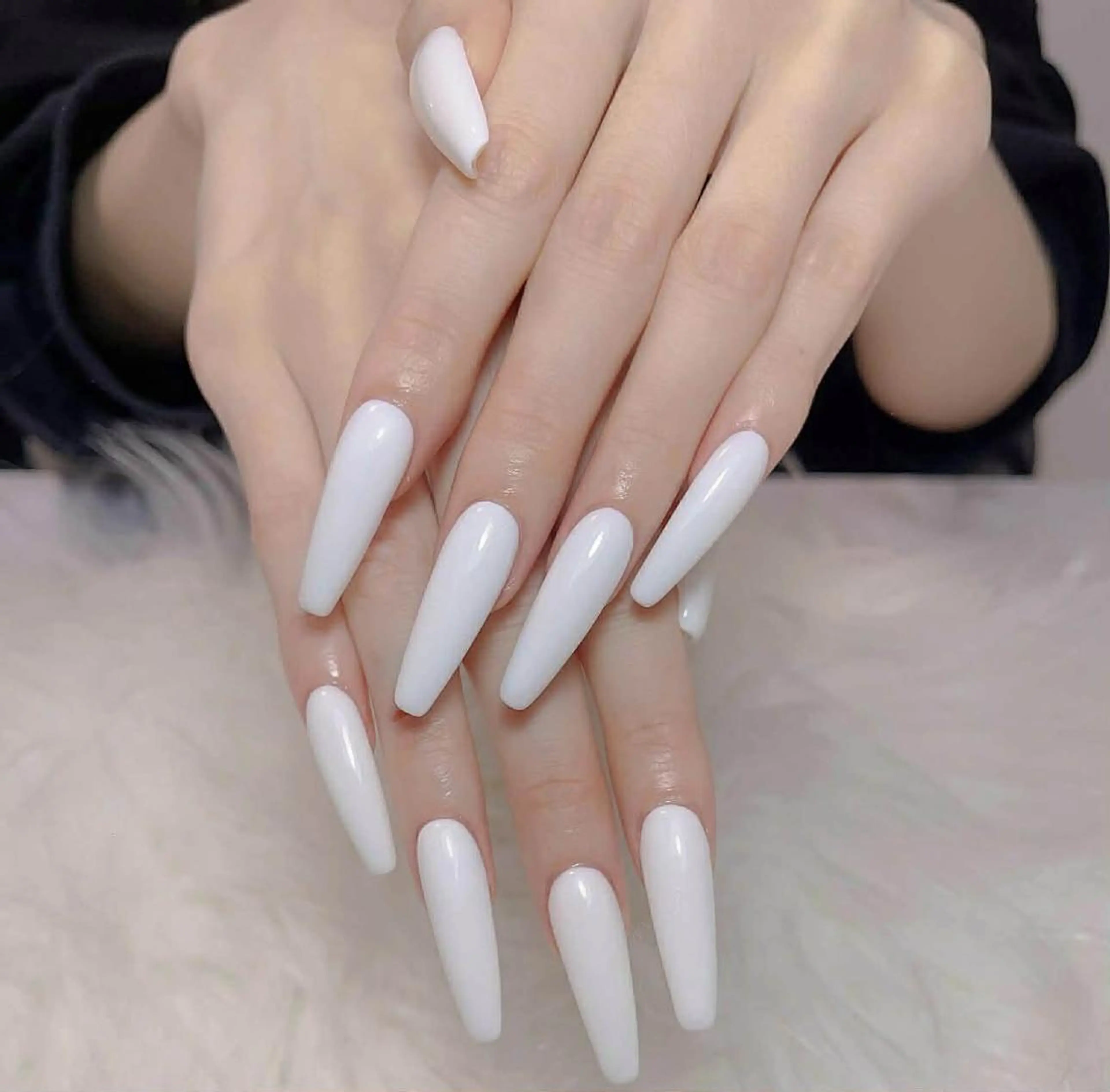 ロング 韓国風ヘア ハンドネイル Bling Salonのネイルデザイン