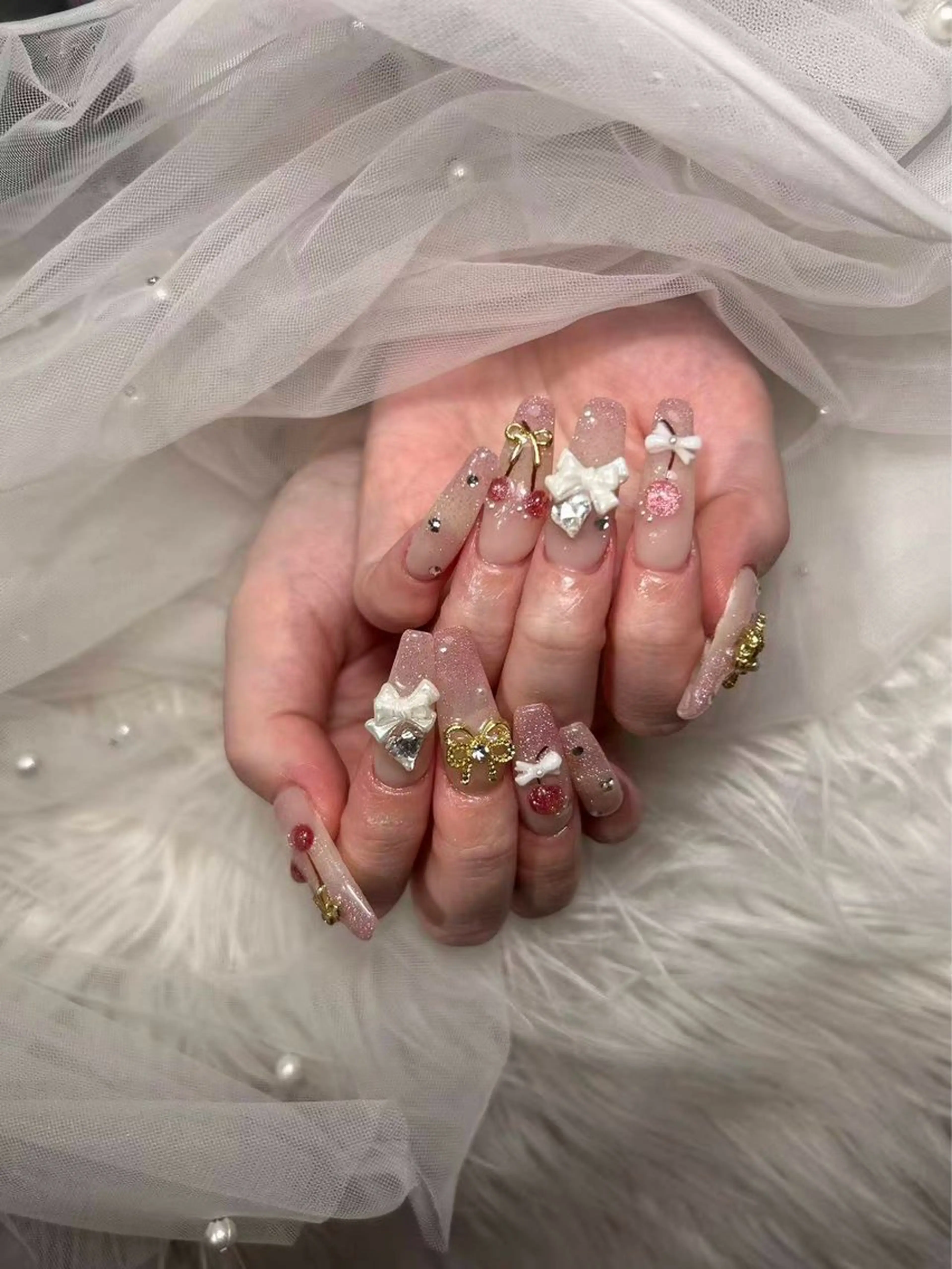 ネイル ハンドネイル 🌈 Laule'aのネイルデザイン