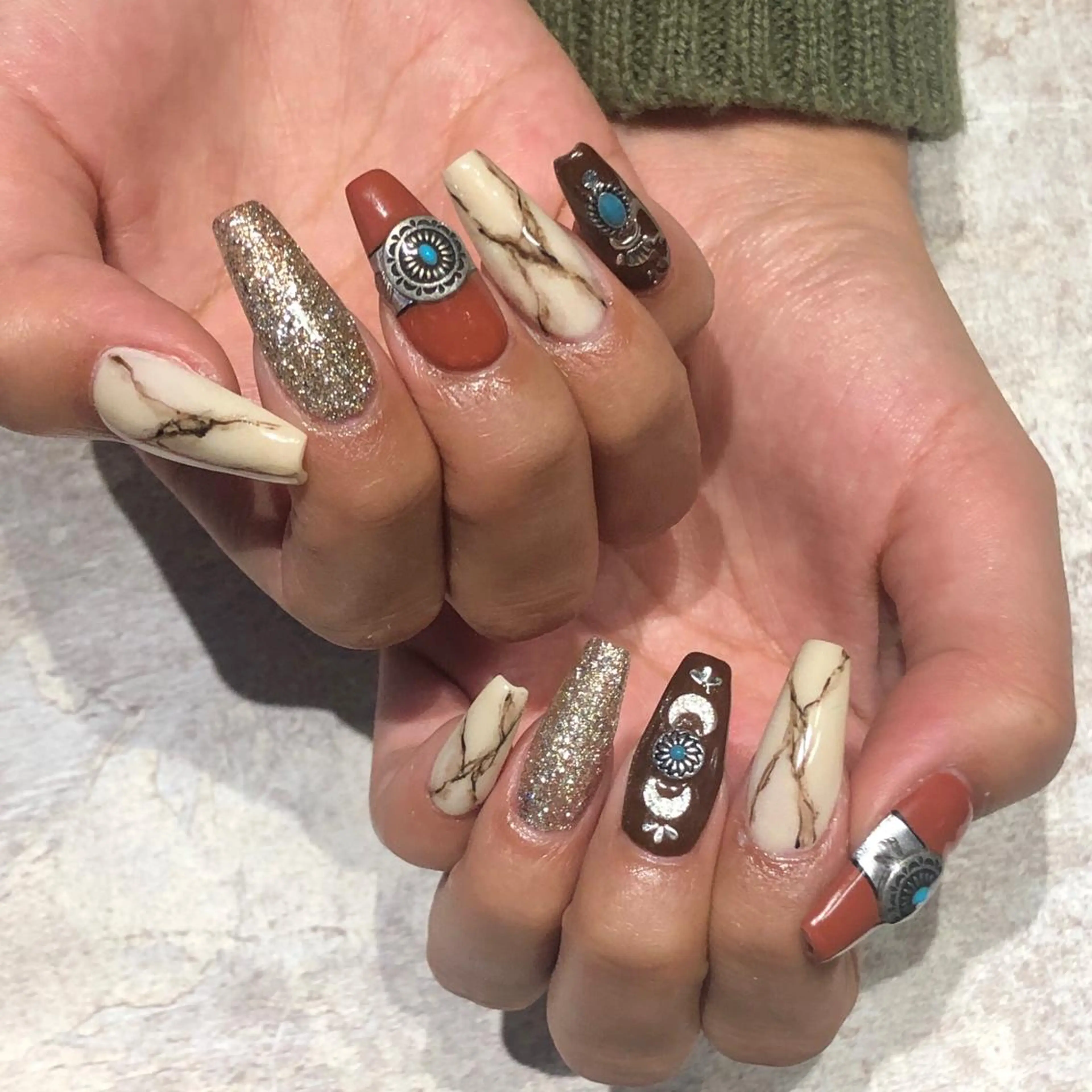 ネイル crestnail所属・小林 束紗のネイルデザイン