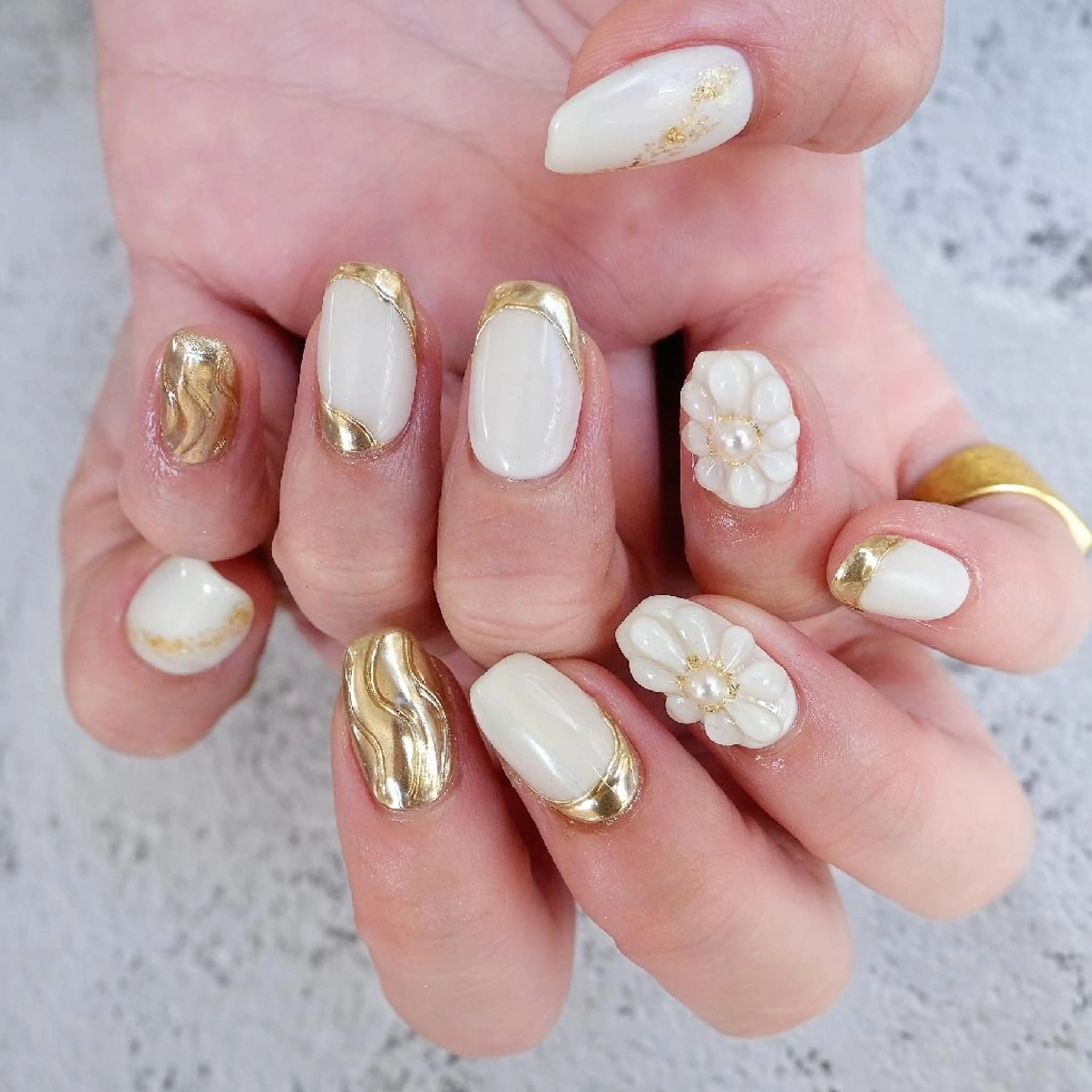 ネイル 成人式 ハンドネイル Private  Nail MID.のネイルデザイン