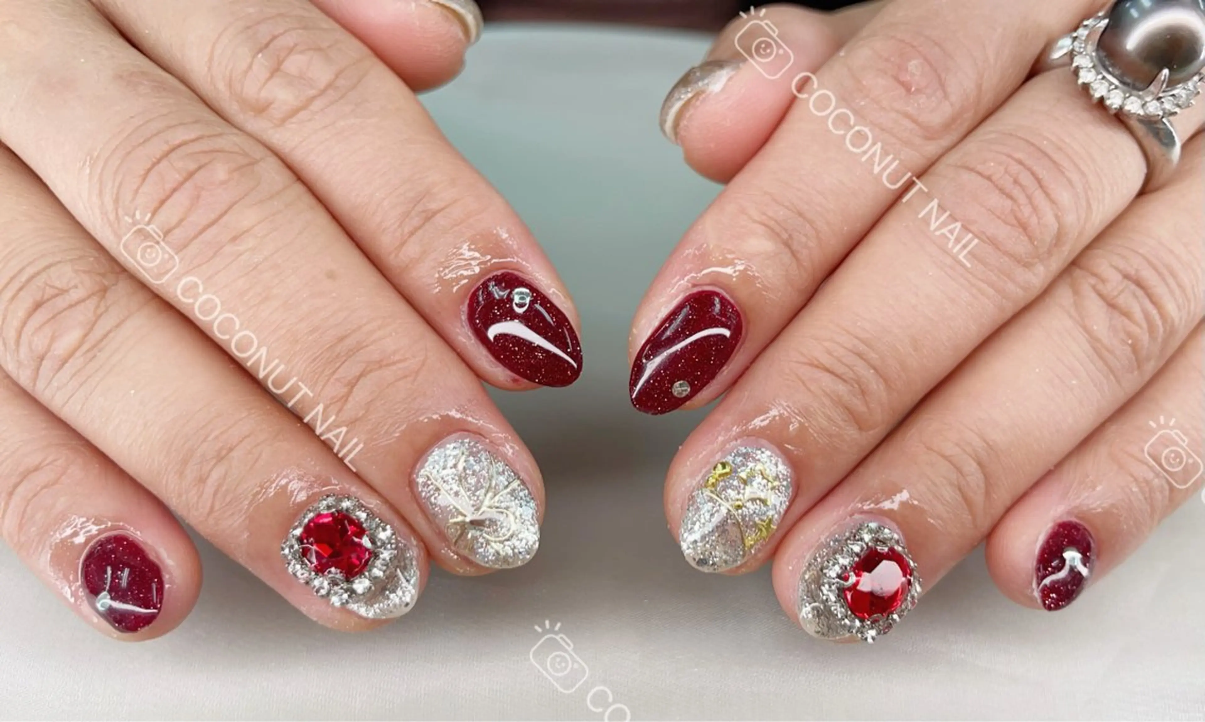 ネイル ハンドネイル 神田 ココナッツのネイルデザイン