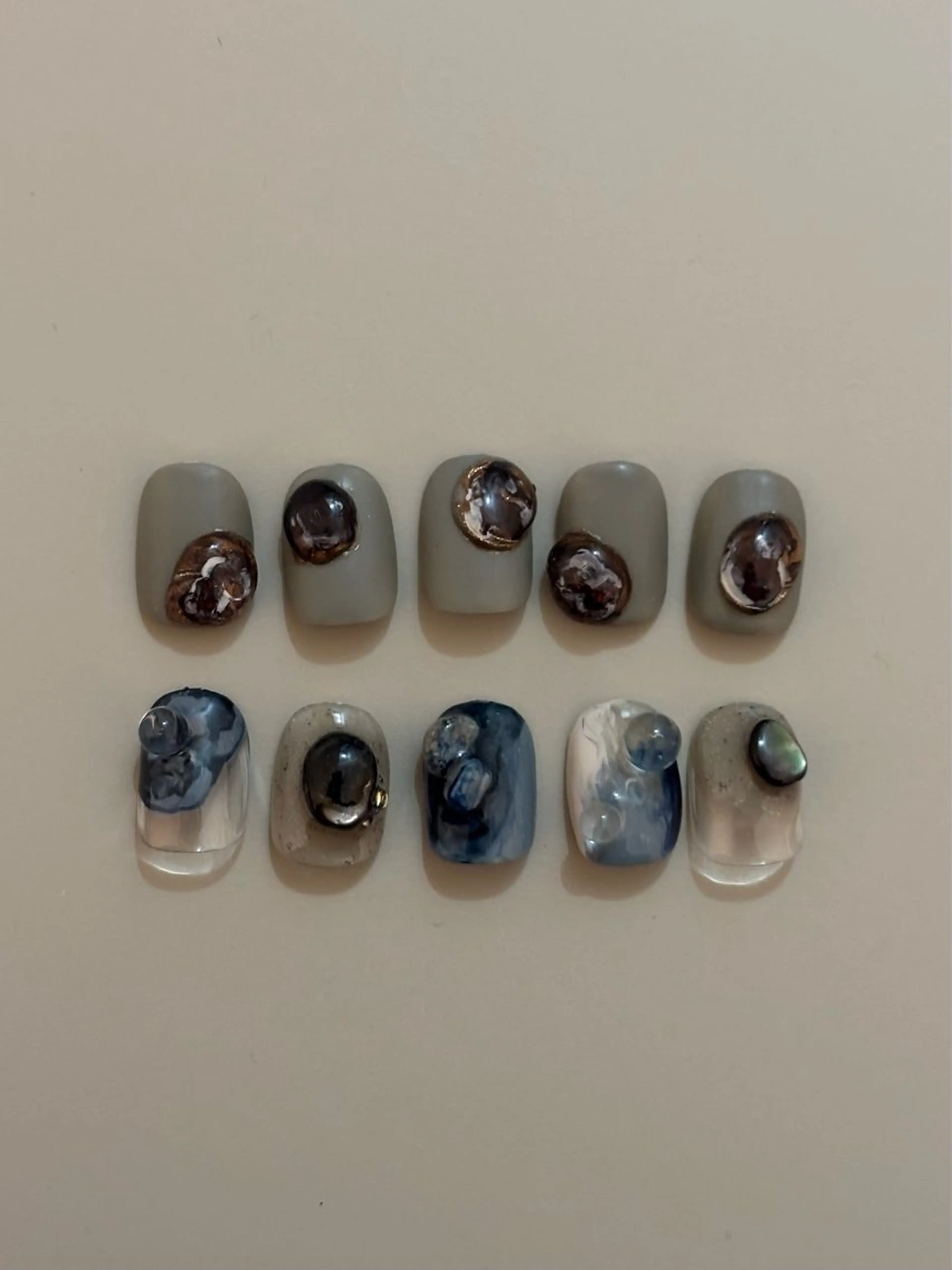 ネイル ハンドネイル フットネイル nuu  栄所属・早川 里奈のネイルデザイン