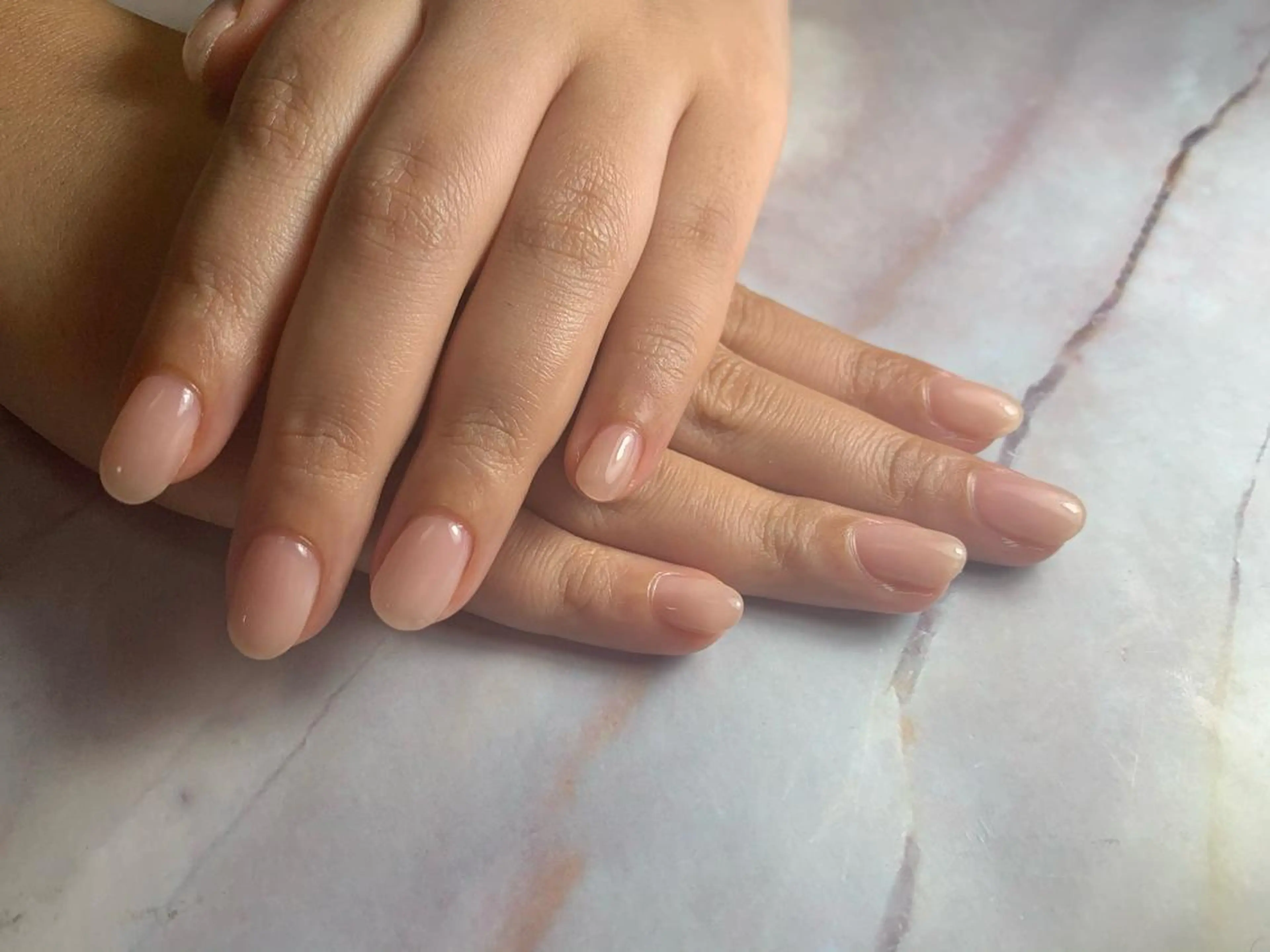 ネイル ハンドネイル ハンドケア うる艶/透明感 Rirashaのネイルデザイン