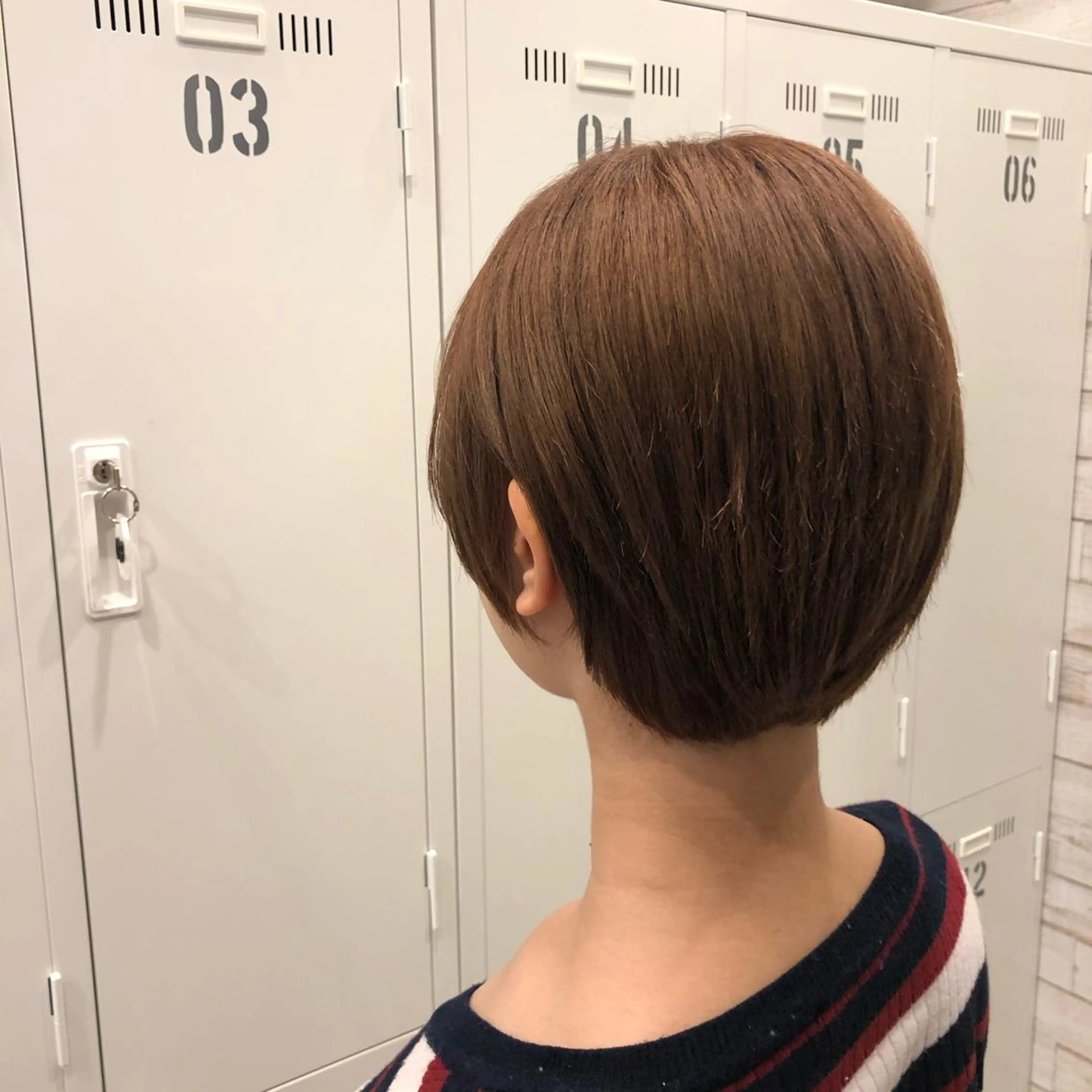 ショート カラー Zina 梅田店 レイヤー/Miyuのヘアスタイル