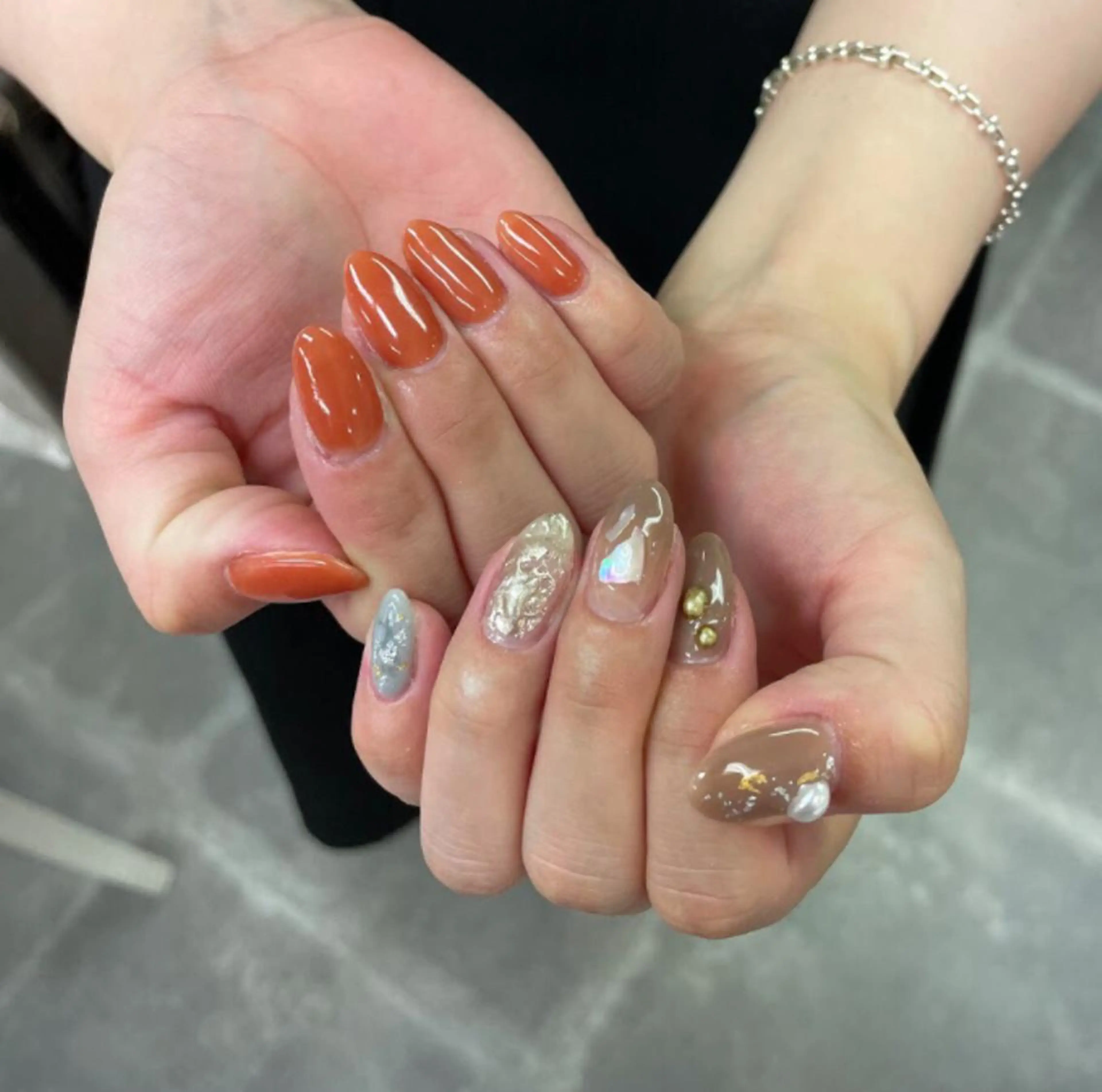 ネイル アートネイル ジェルネイル ミラーネイル ニュアンスネイル スカルプネイル nailstudio eviz新宿店のネイルデザイン