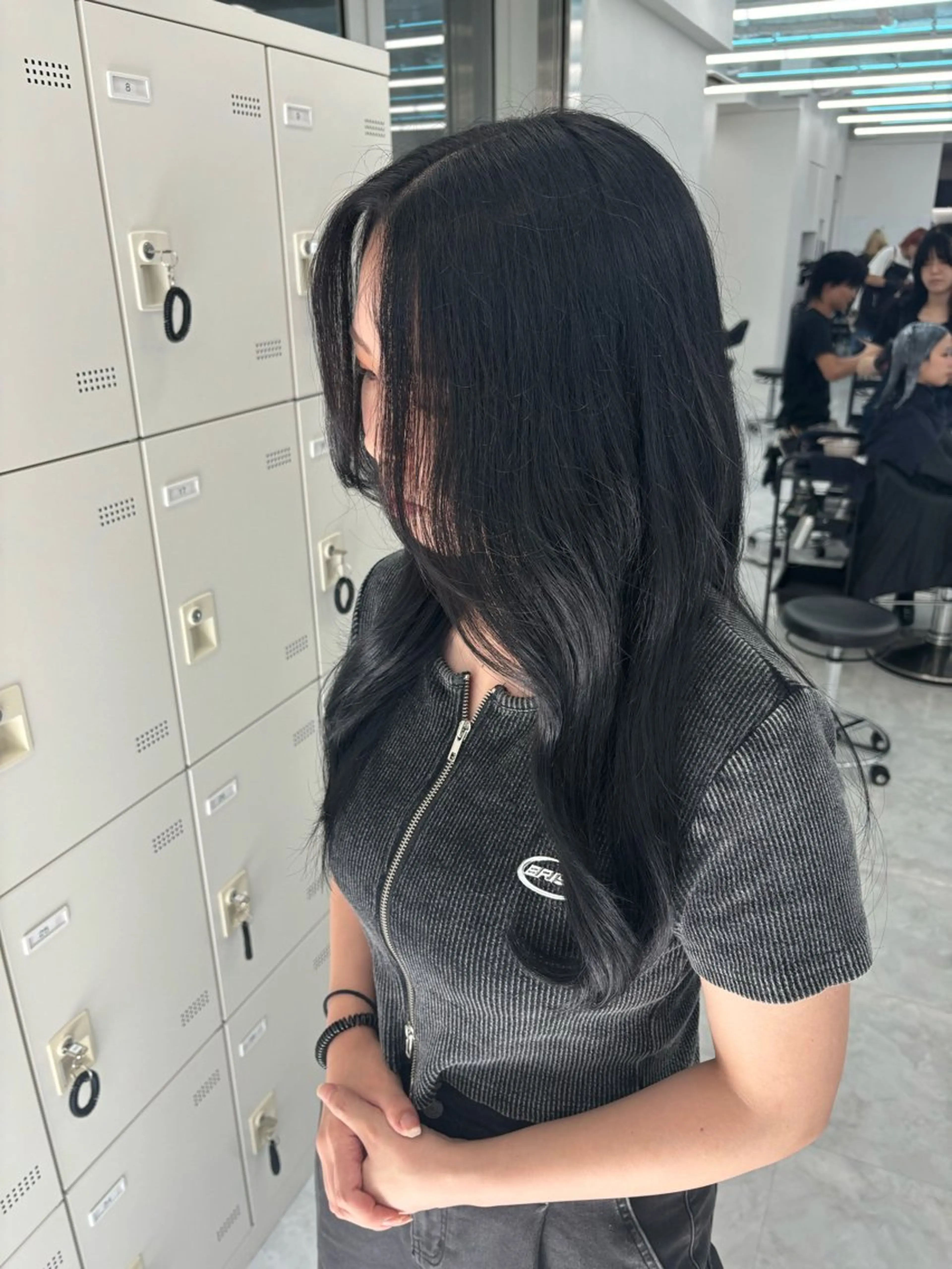 ロング カラー モテ髪💕ハイトーン ベージュ yuriaのヘアスタイル