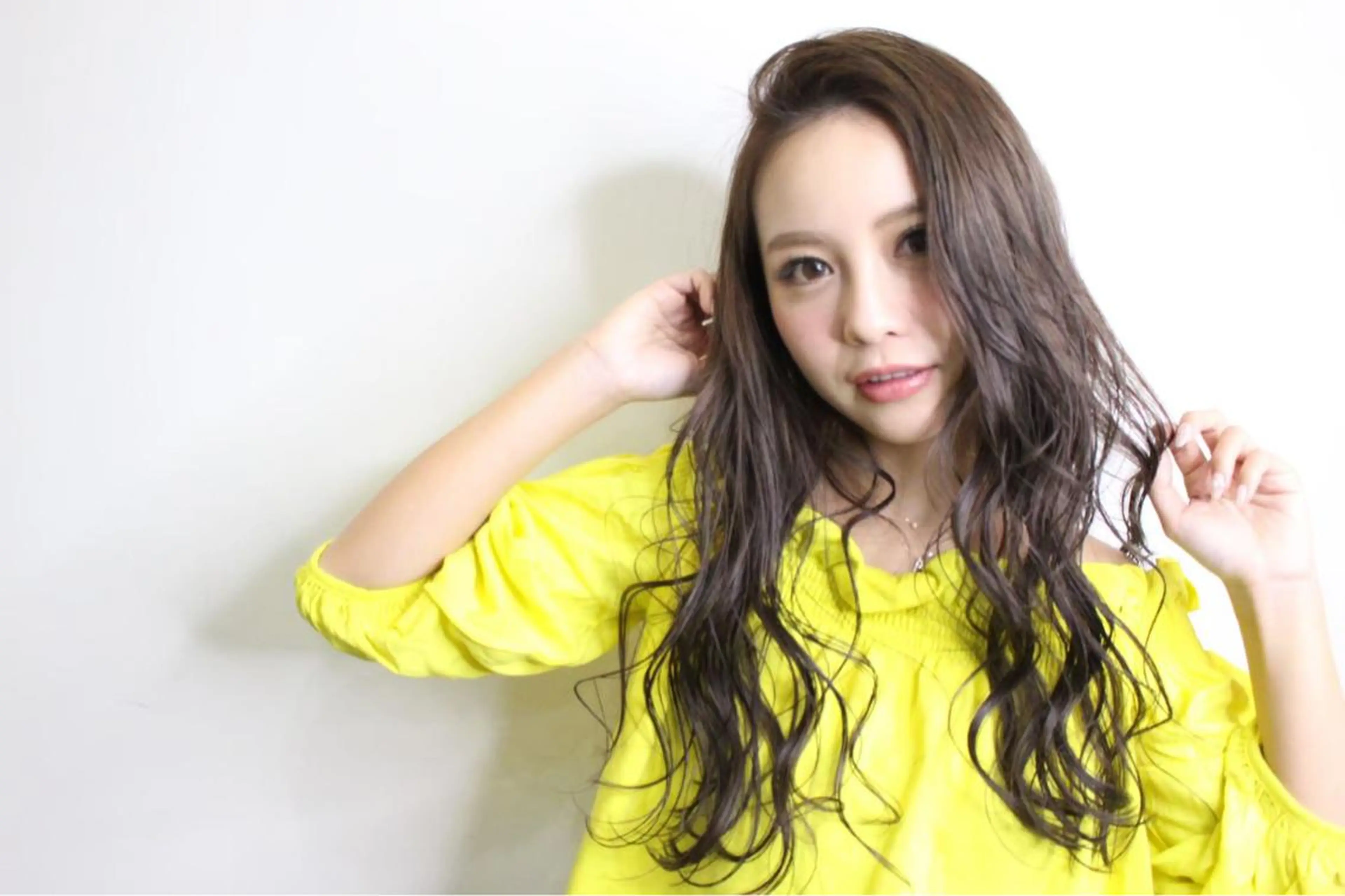 ロング カラー リルウヘアー 天王寺のヘアスタイル