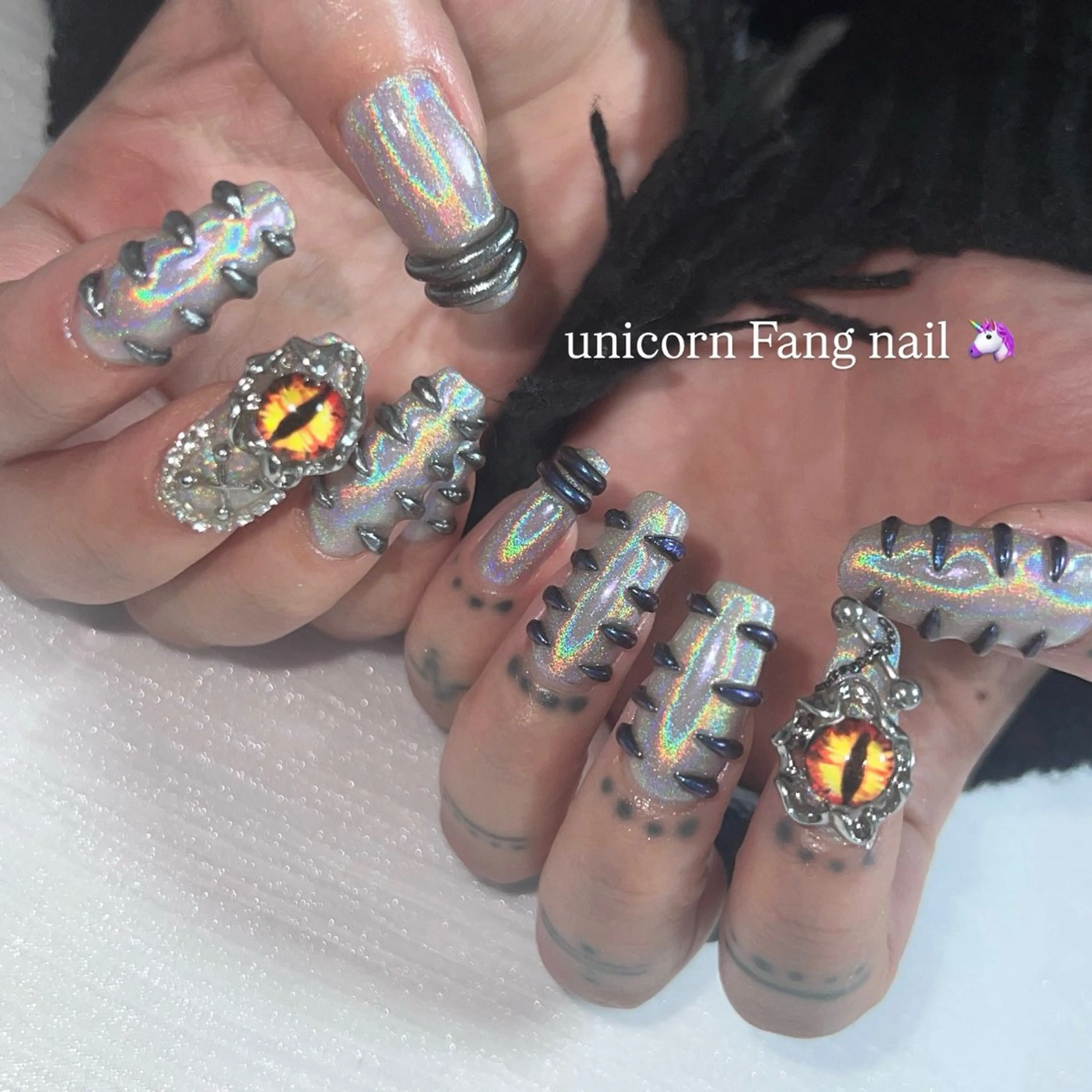 ネイル ミラーネイル ハンドネイル ハンドケア shinn / Aira⛓️のネイルデザイン