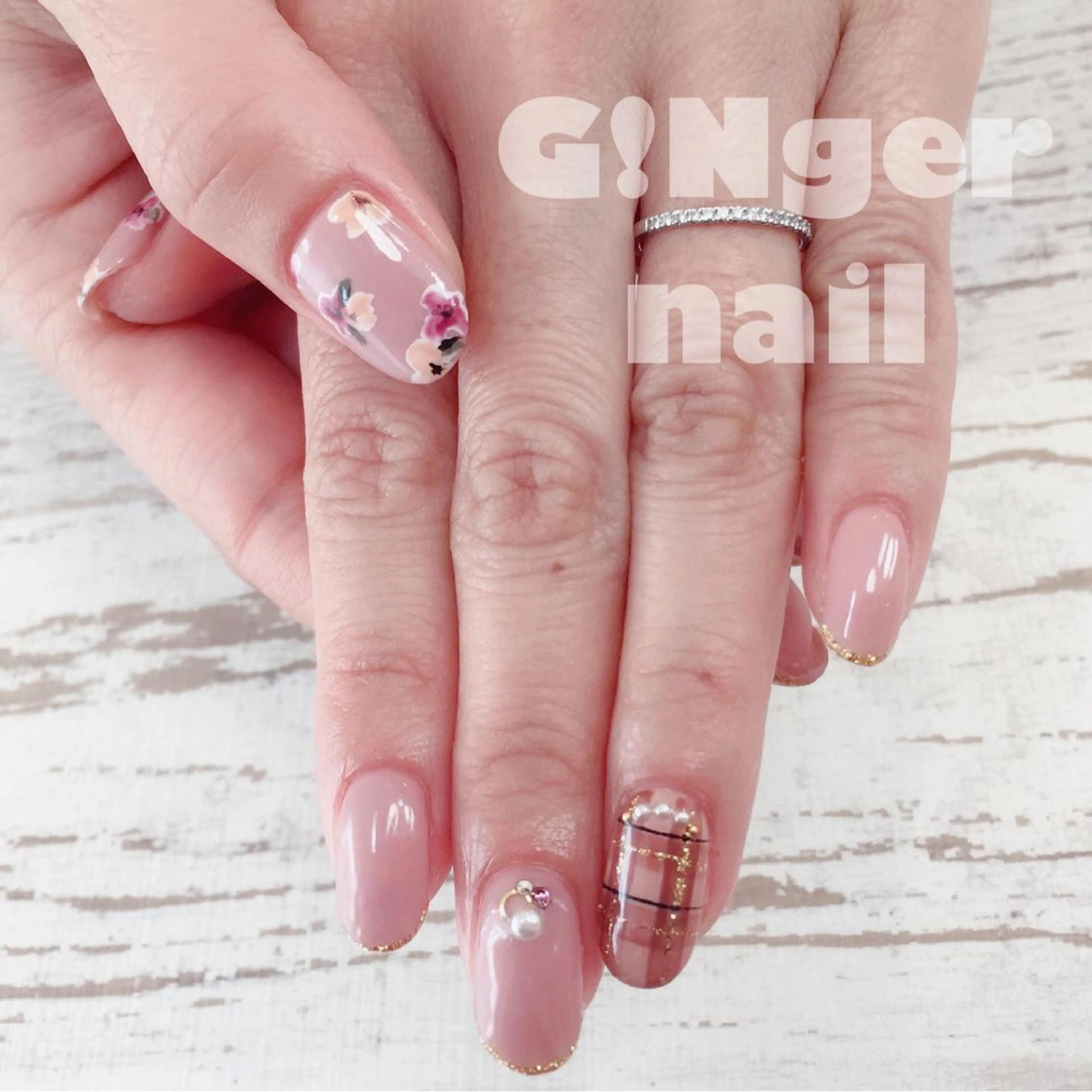 ネイル GINGER NAIL所属・代々木 GINGERNAILのネイルデザイン