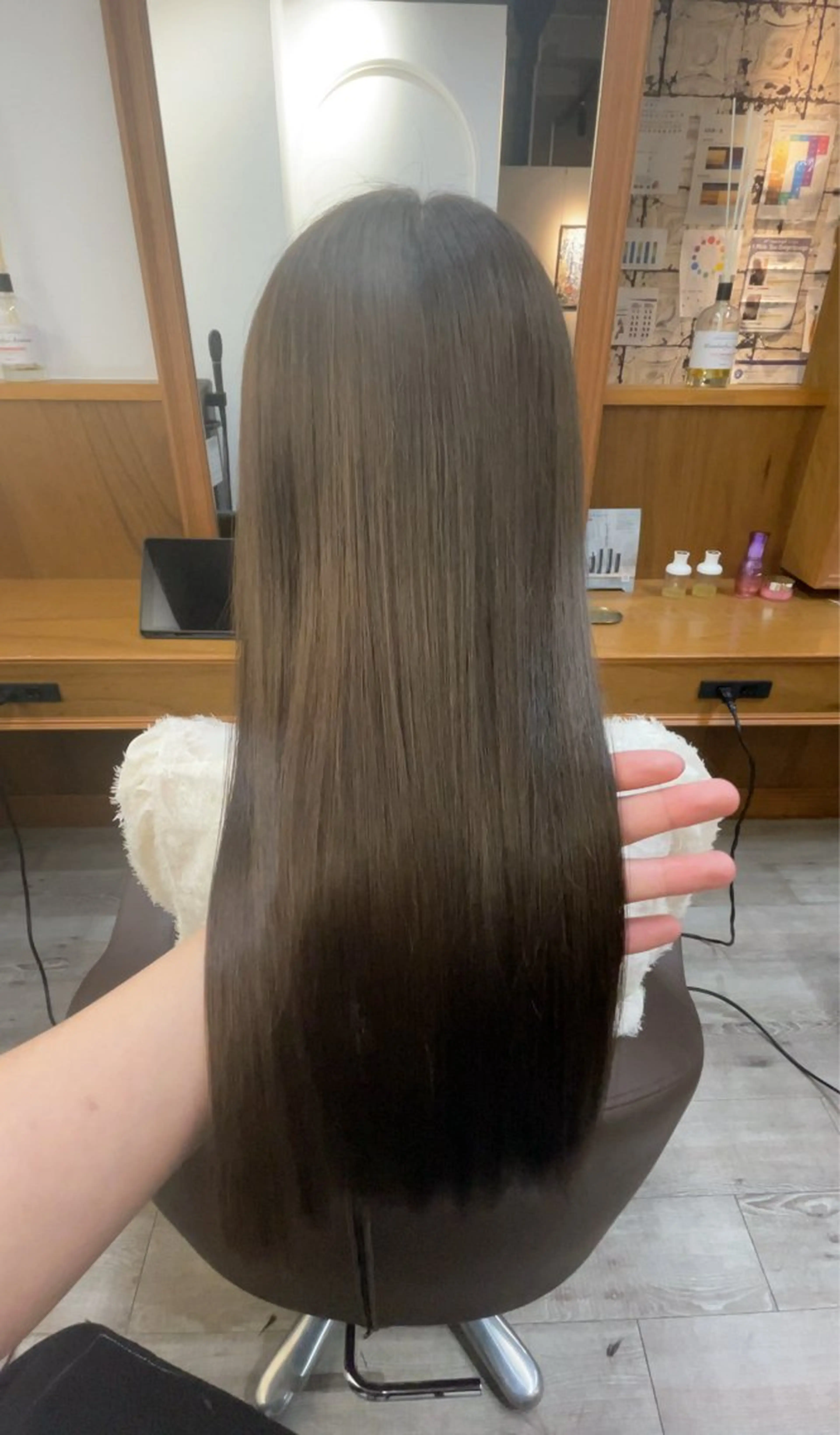 ロング ヘアカラー トリートメント Charmant【シェルマン】所属・髪質改善ストレート 高槻/艶髪/ʀᴇɪのヘアスタイル