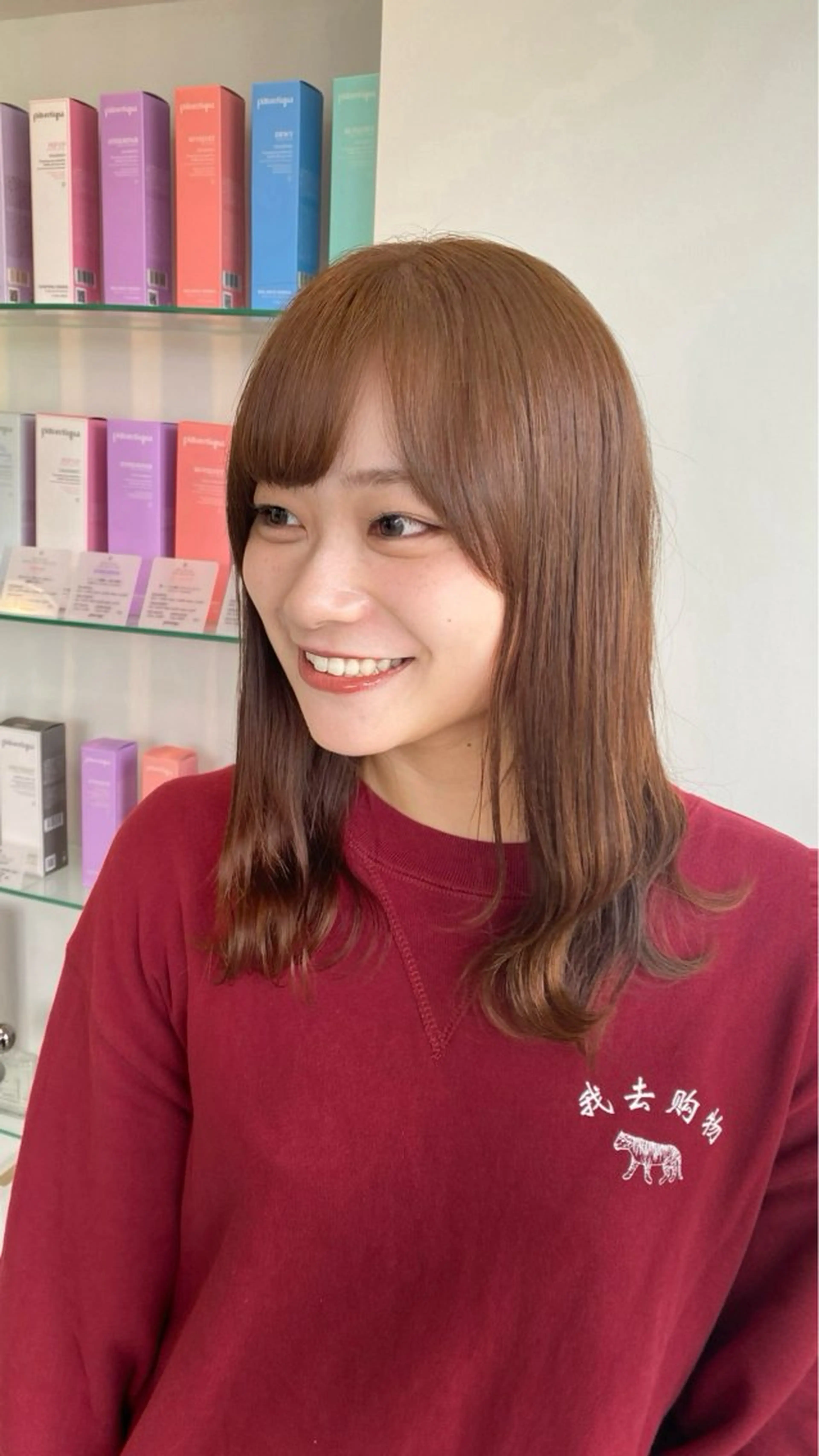 セミロング カラー ヘアカラー aimee 北垣 愛夏のヘアスタイル