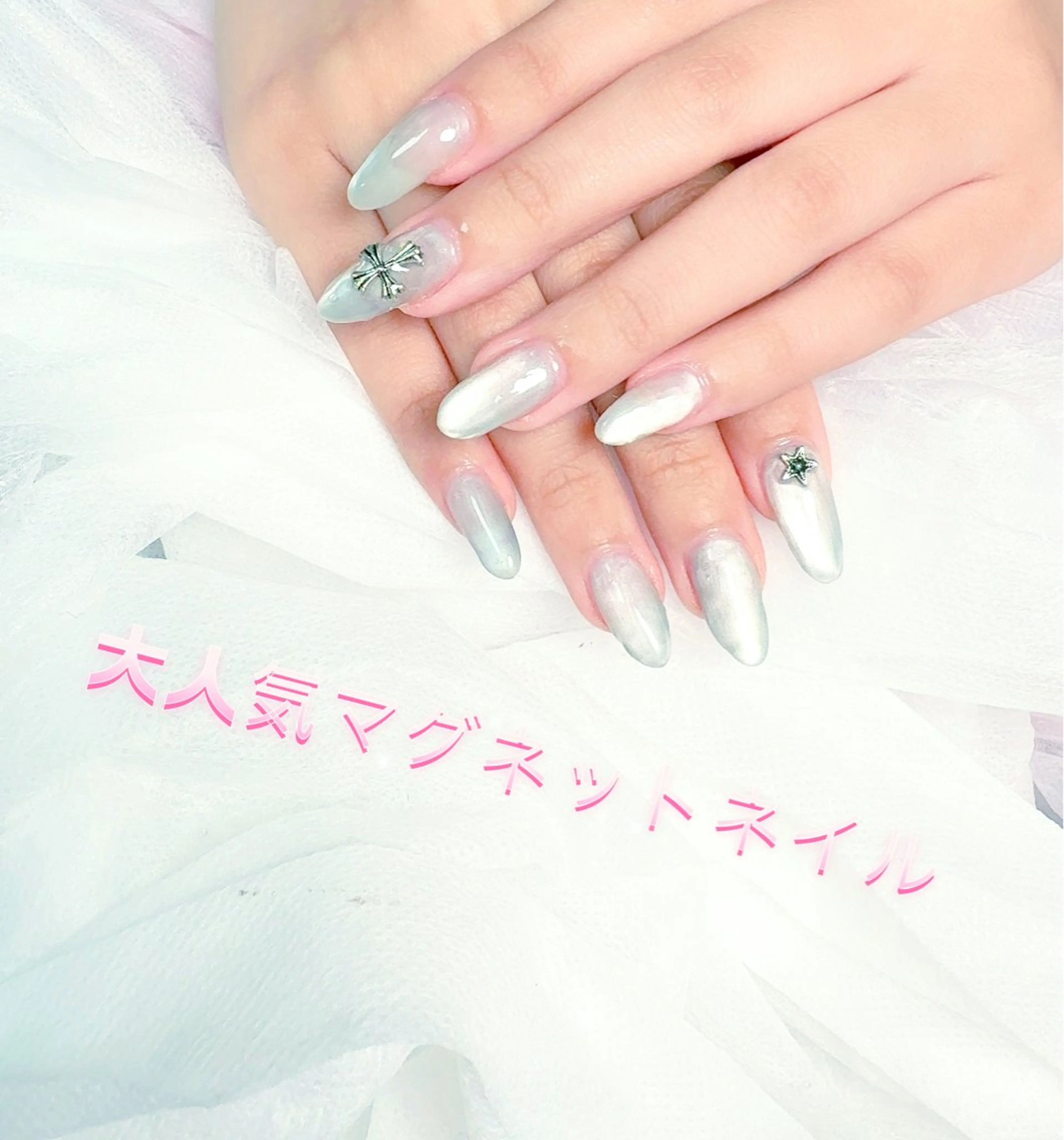 ネイル pink ladyサロン所属・べ にのネイルデザイン