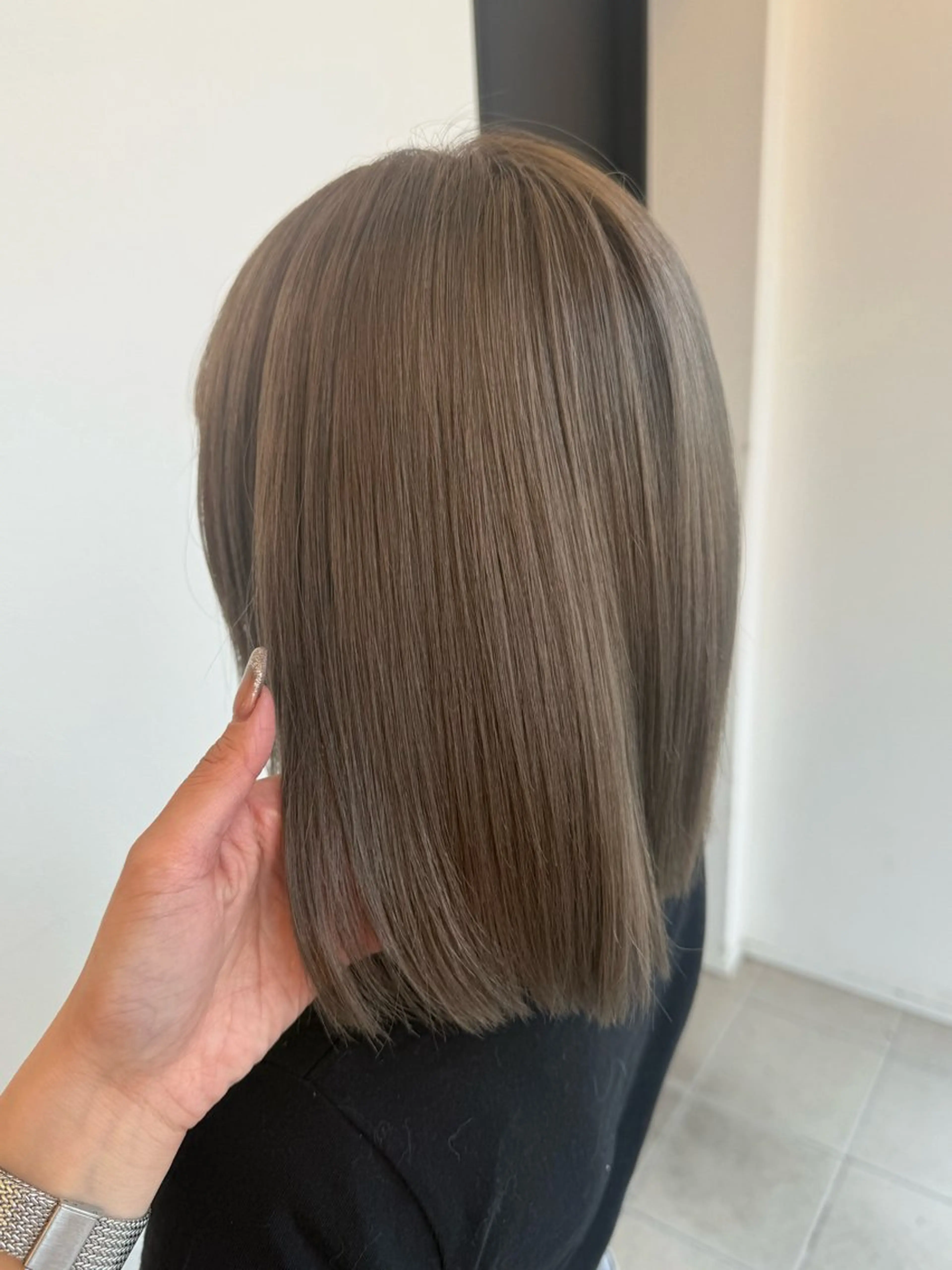 カラー ヘアカラー 木村 咲花のヘアスタイル