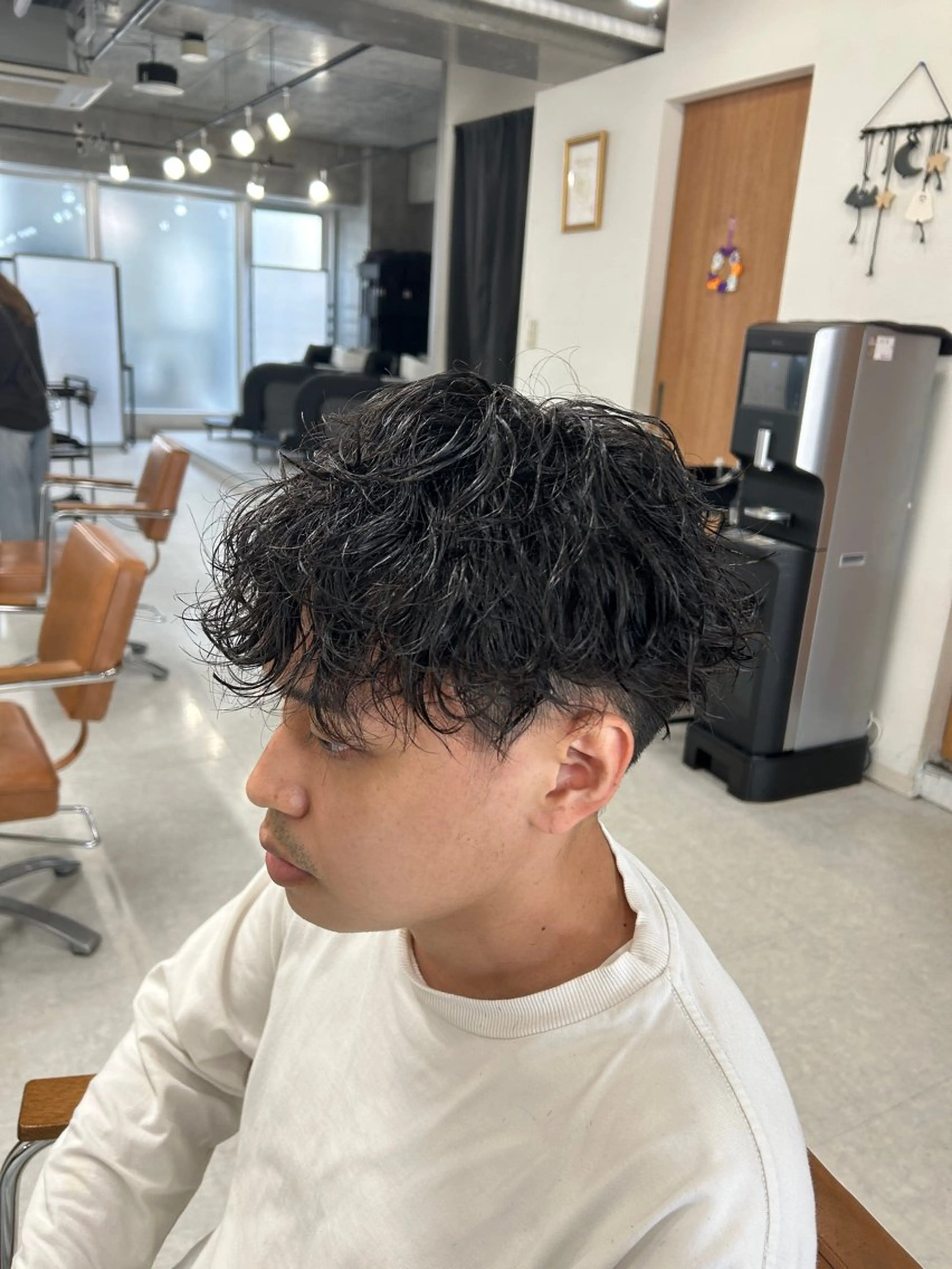 パーマ メンズ カット パーマ トリートメント ヘッドスパ ヘアセット カズキ🌼曲がる縮毛 ／くせ毛パーマのヘアスタイル