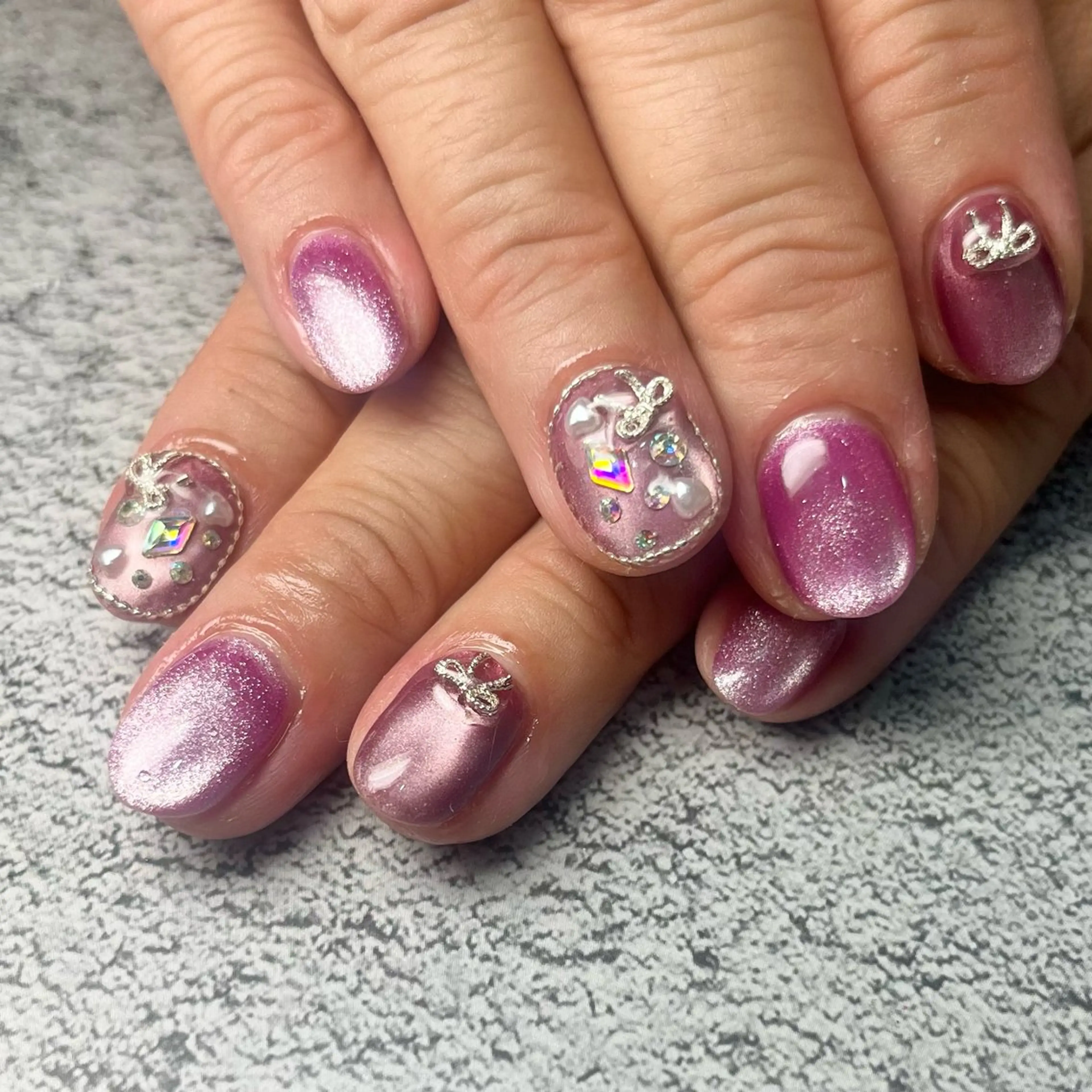 ネイル Queen nail 北堀江 ASUKAのネイルデザイン