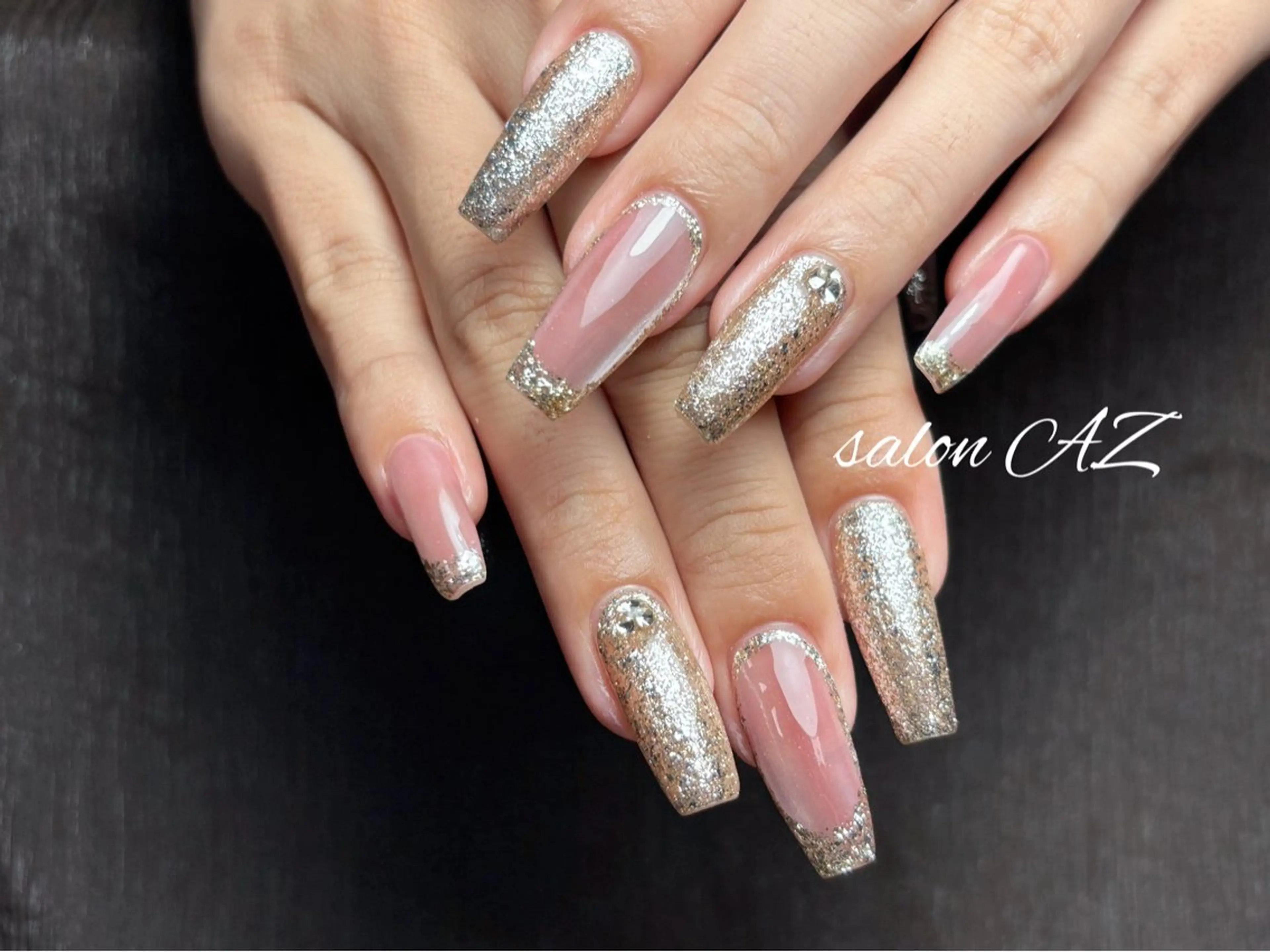 ネイル アートネイル 長さ出し フットネイル フレンチネイル ジェルネイル ハンドネイル salon AZのネイルデザイン