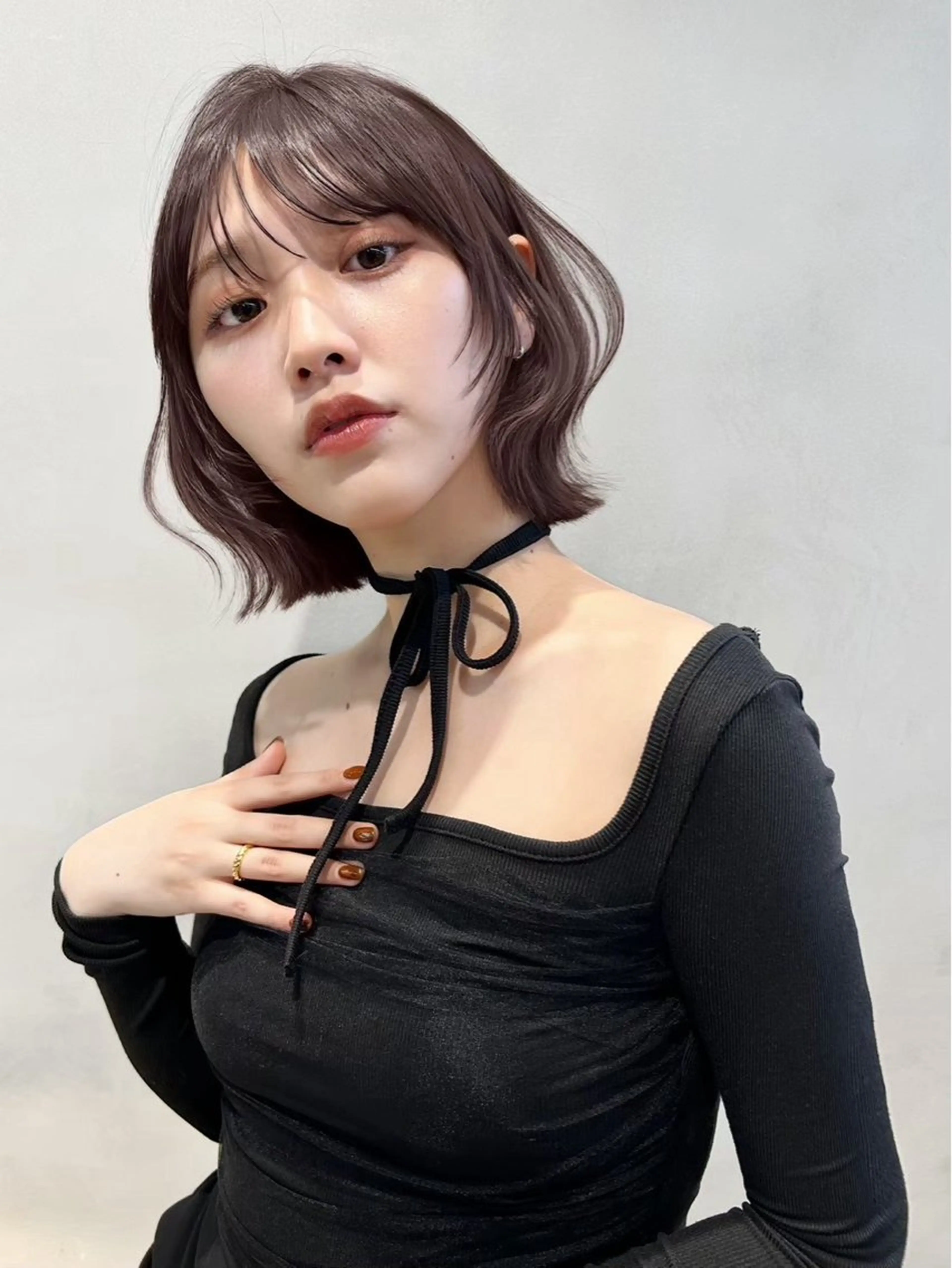 ミディアム Lond profil 浦和所属・ショート特化/浦和/ 設樂彩乃のヘアスタイル