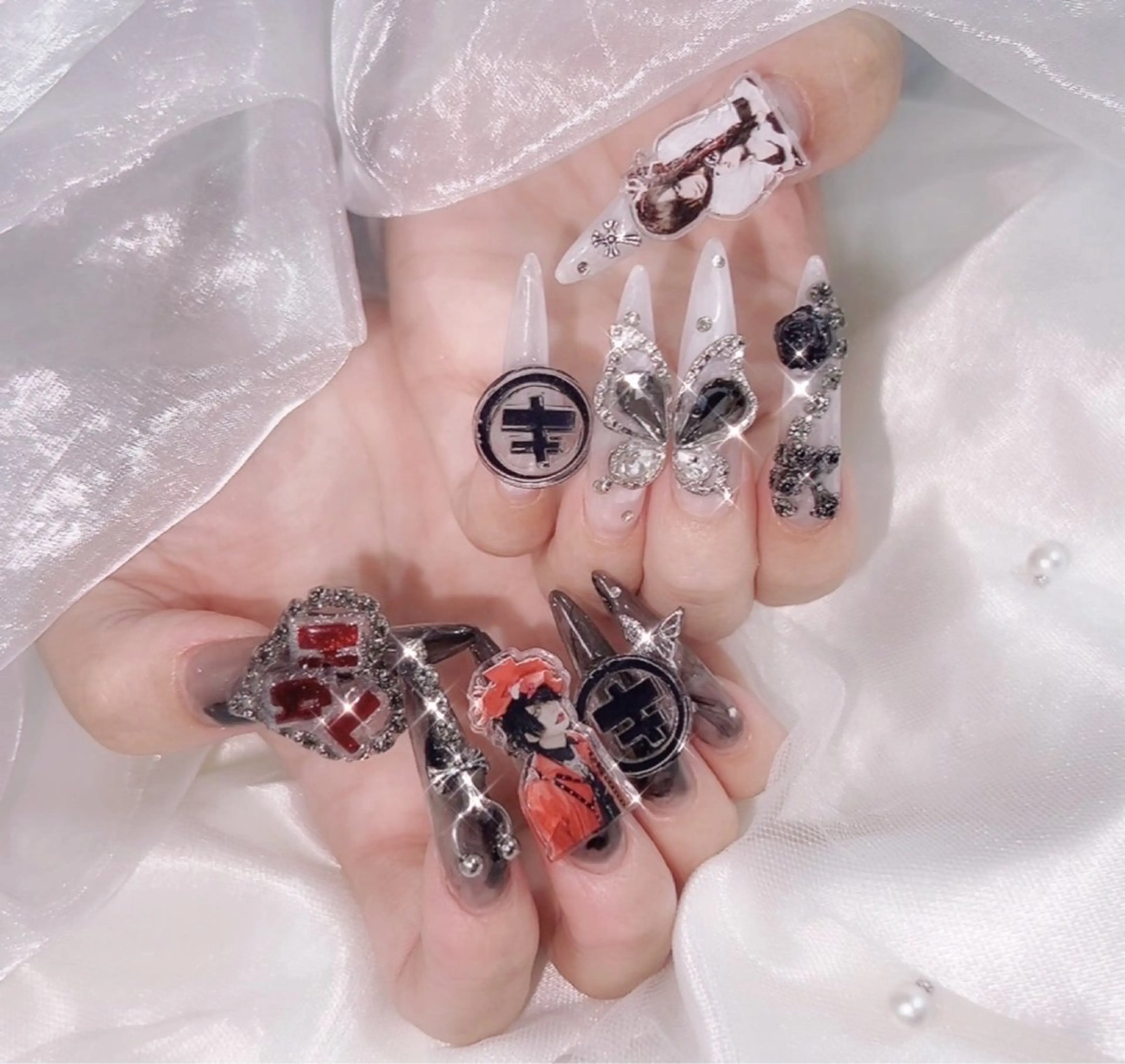 ネイル ハンドネイル -ému- k.oのネイルデザイン