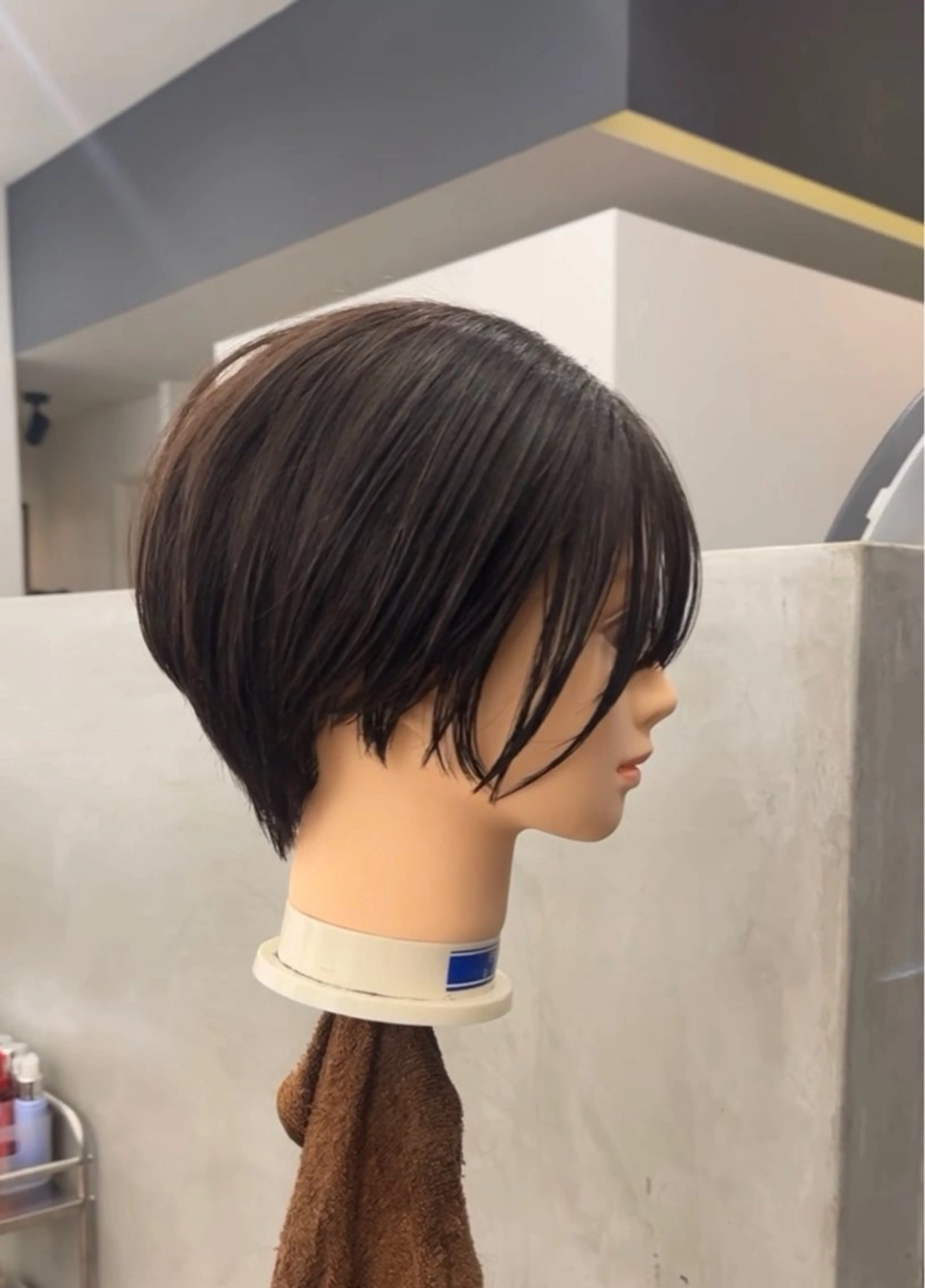 カラー＋ショートカット（4​〜​5センチ以上カットさせて頂ける方）の写真