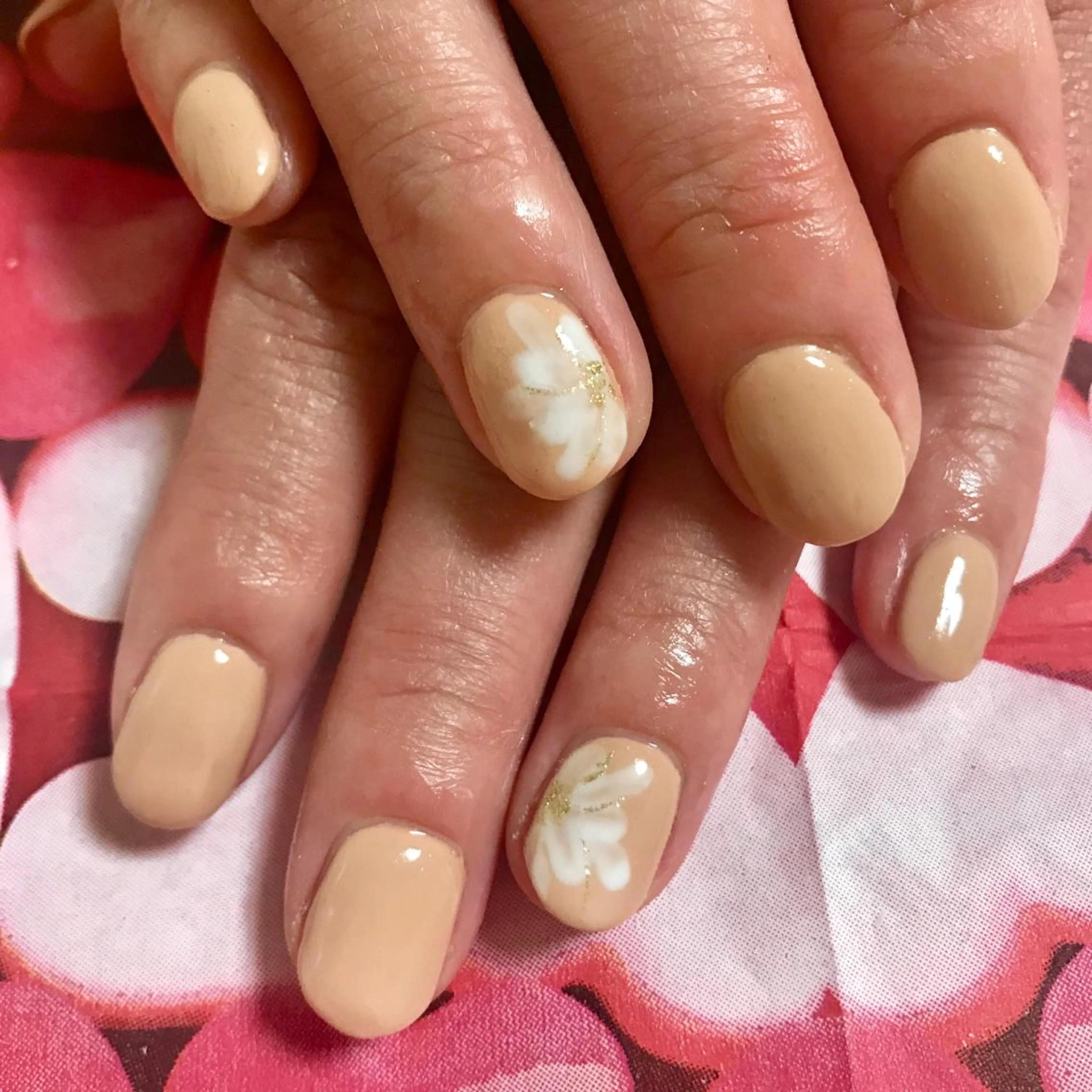 ネイル LOVEnail tomoのネイルデザイン