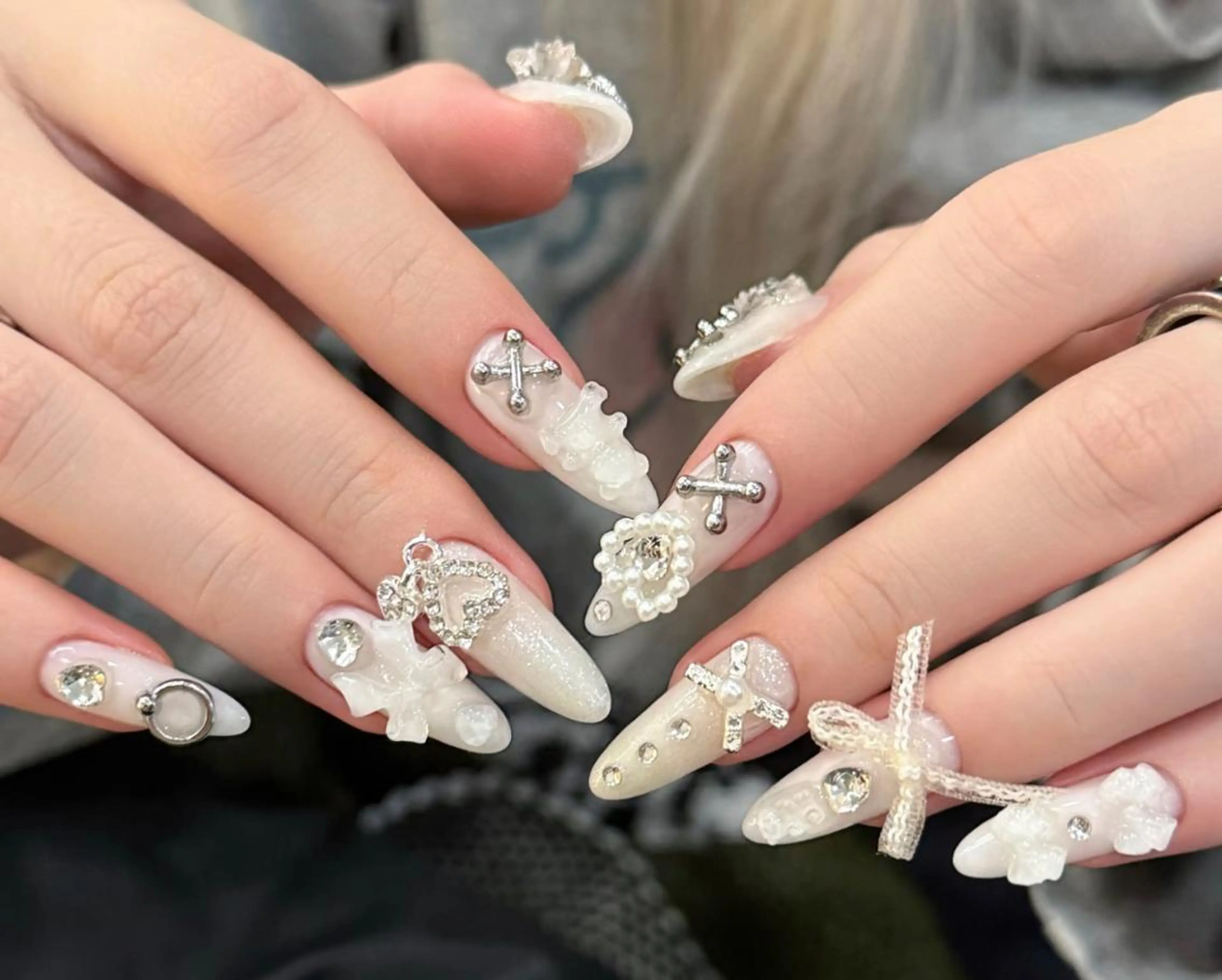 ネイル ハンドネイル 🍑 momo_nailのネイルデザイン