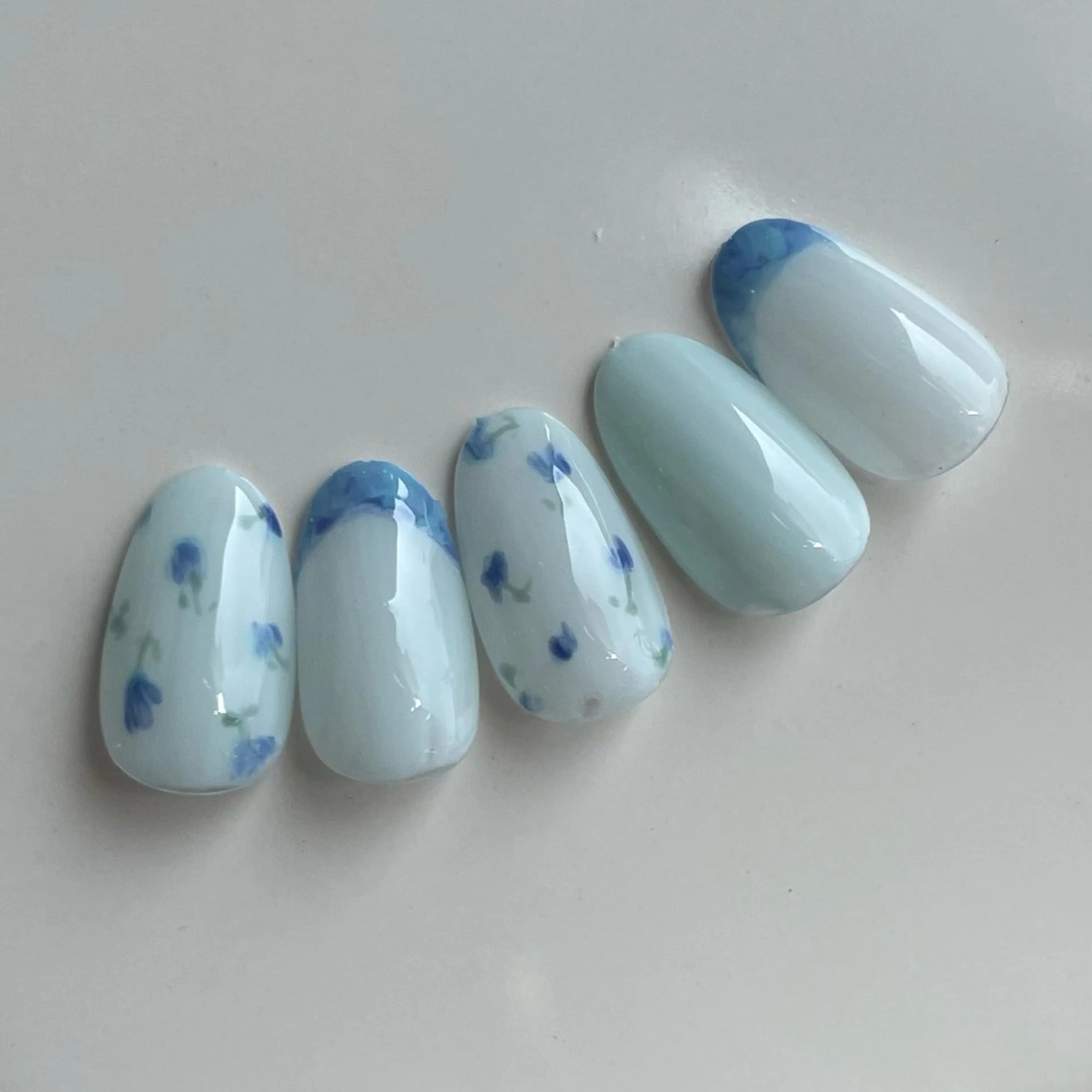 ネイル ハンドネイル フットネイル S LOUNGE NAIL所属・パーツたくさん🍓 SUMIのネイルデザイン