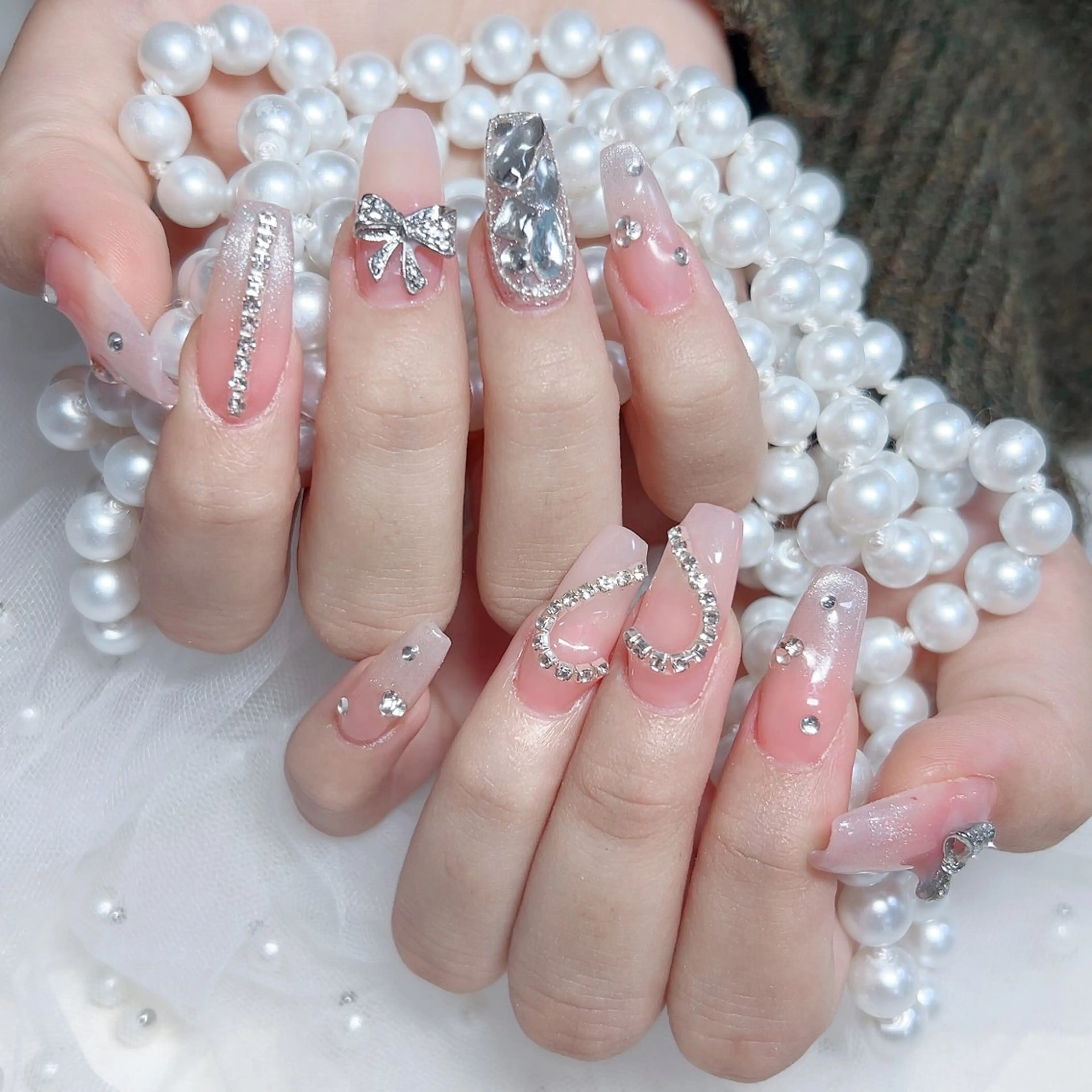 ネイル M🌷nail 長さだし専門店のネイルデザイン