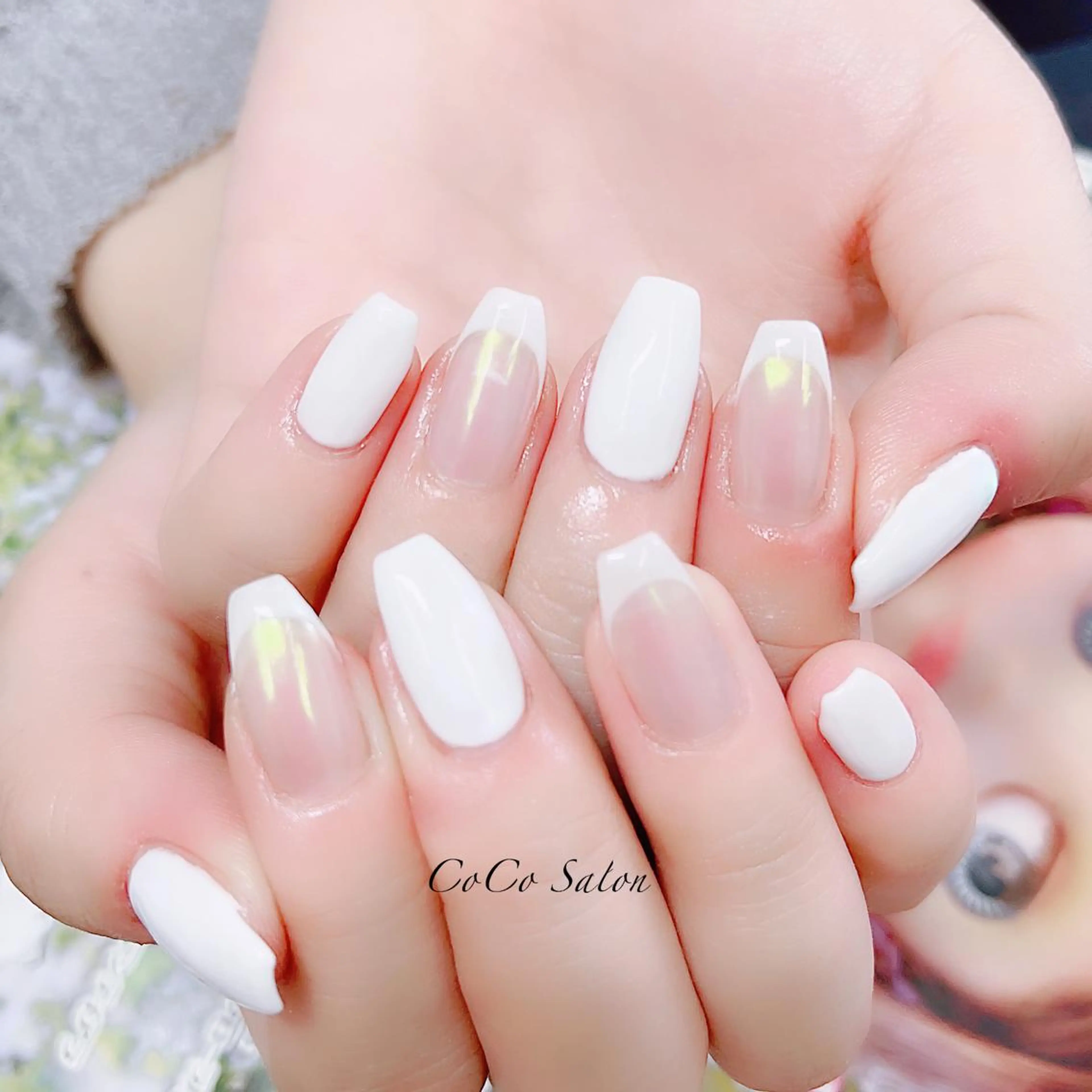 ネイル オーロラネイル 成人式 長さ出し フレンチネイル ジェルネイル ハンドネイル CoCoSalon ネイル/まつ毛予約のネイルデザイン