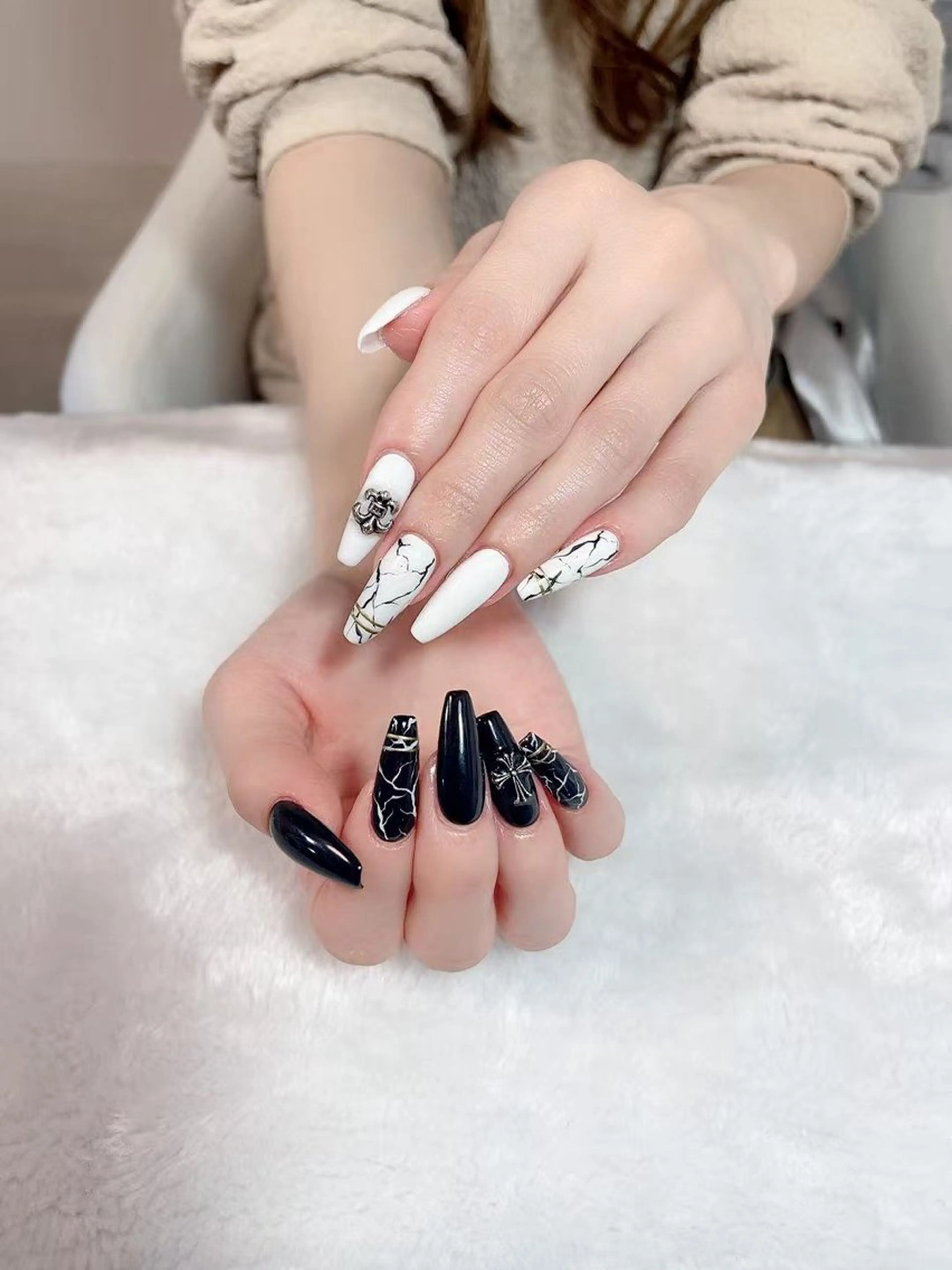ネイル 持ち込み Amina nail salonのネイルデザイン