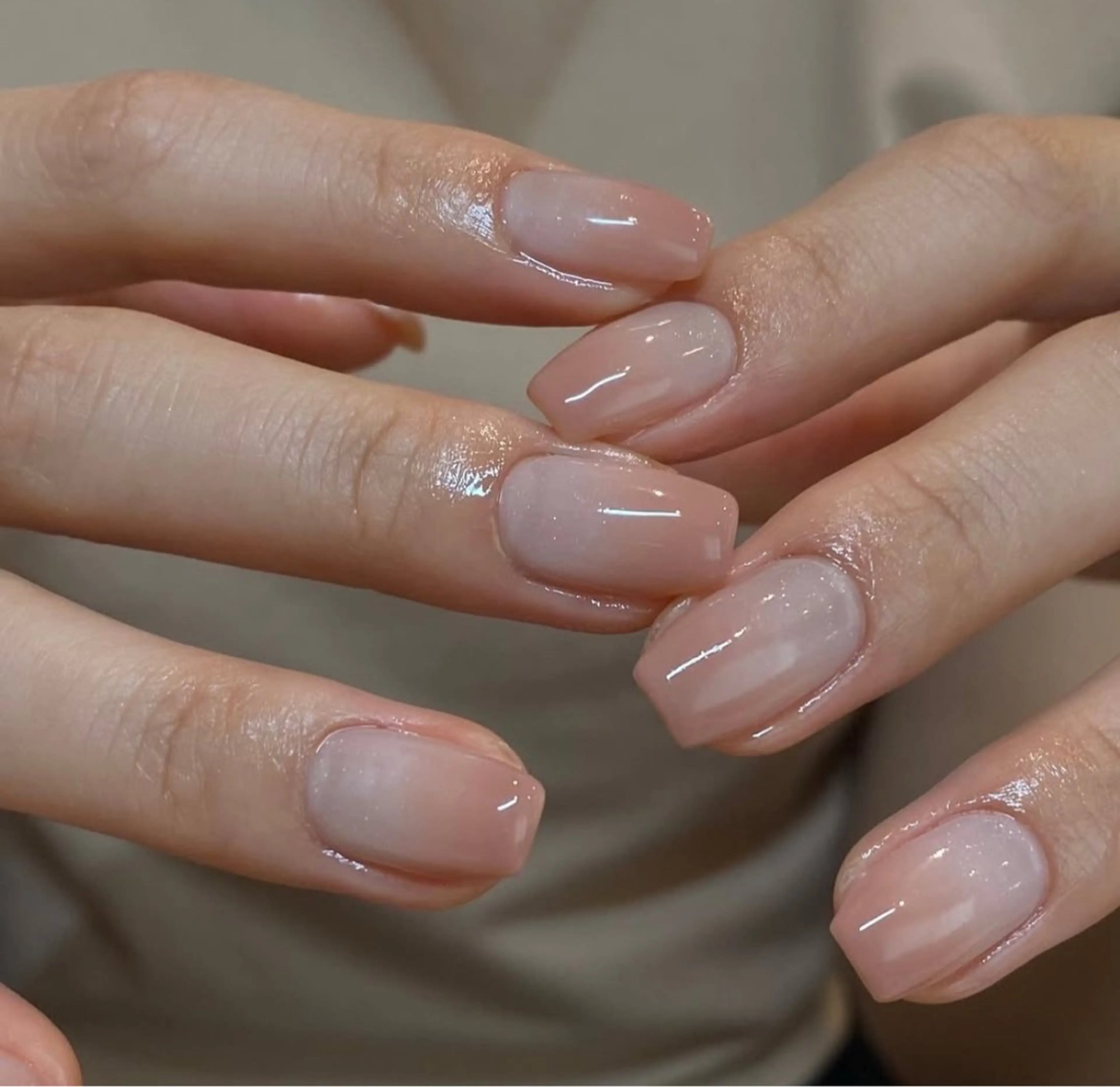 ネイル グラデーション キラキラネイル ニュアンスネイル オフィスネイル ワンカラーネイル ハンドネイル tamu nail 　金町のネイルデザイン