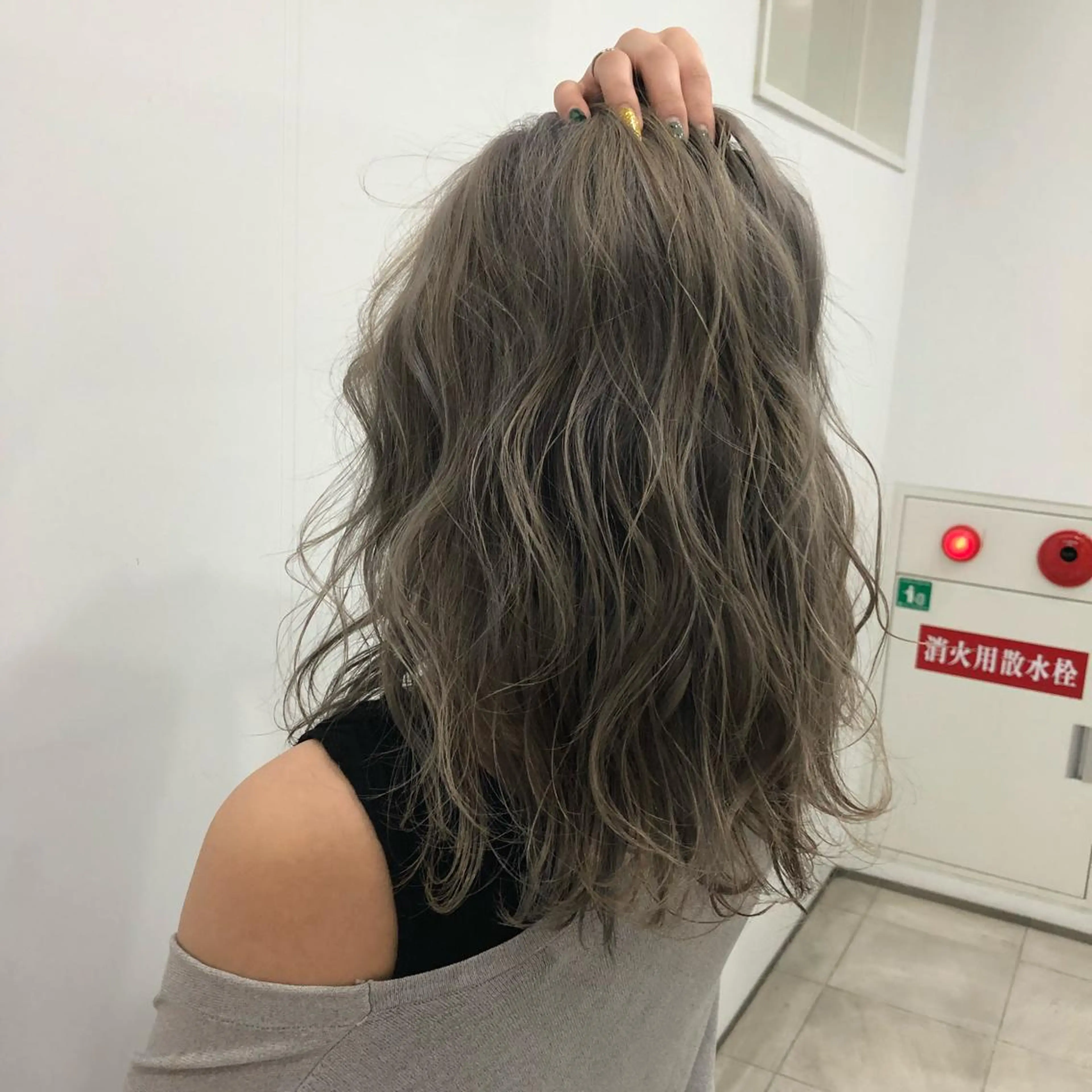 セミロング Rubik's江坂 ルービックえさかのヘアスタイル