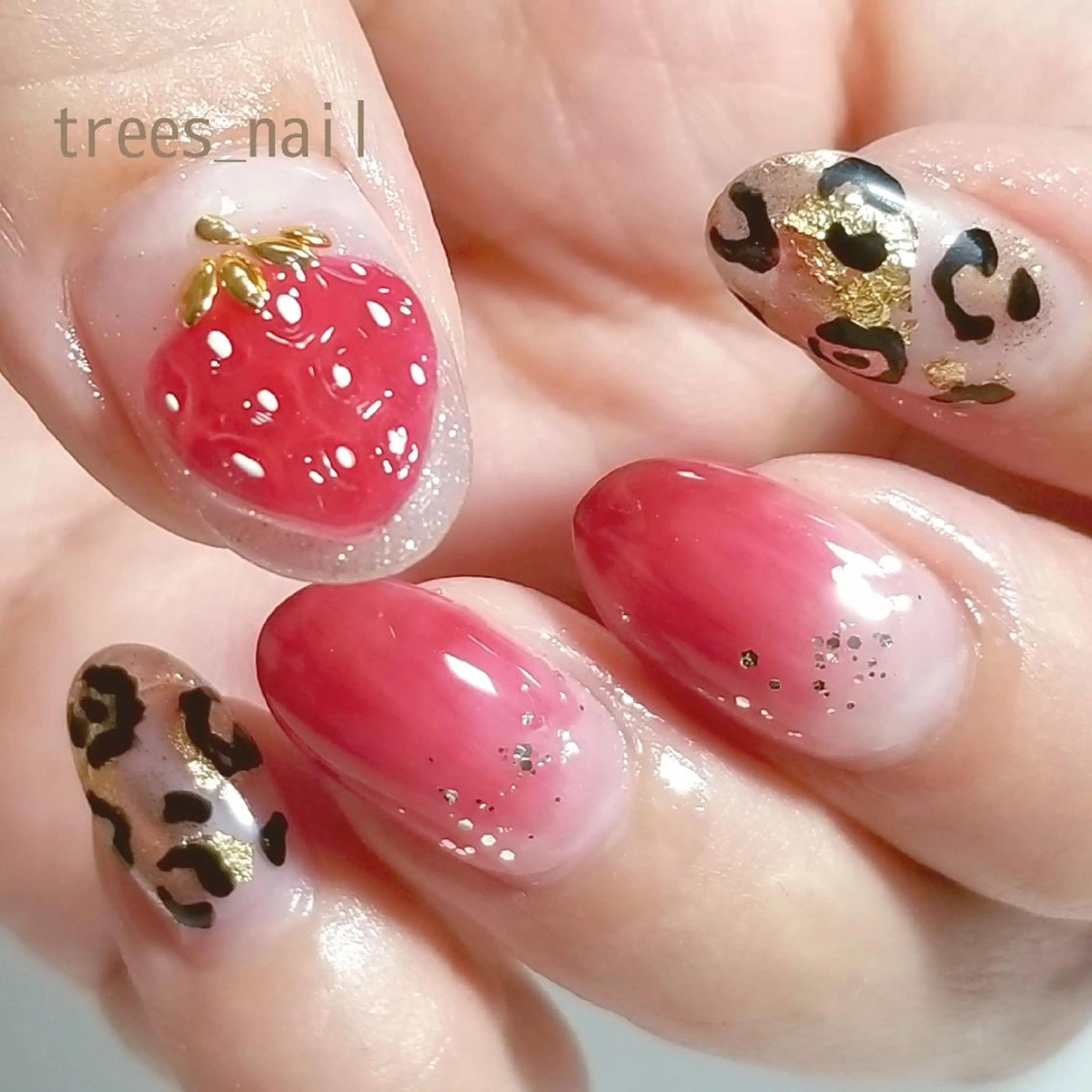 ネイル 赤色 trees_ nailのネイルデザイン