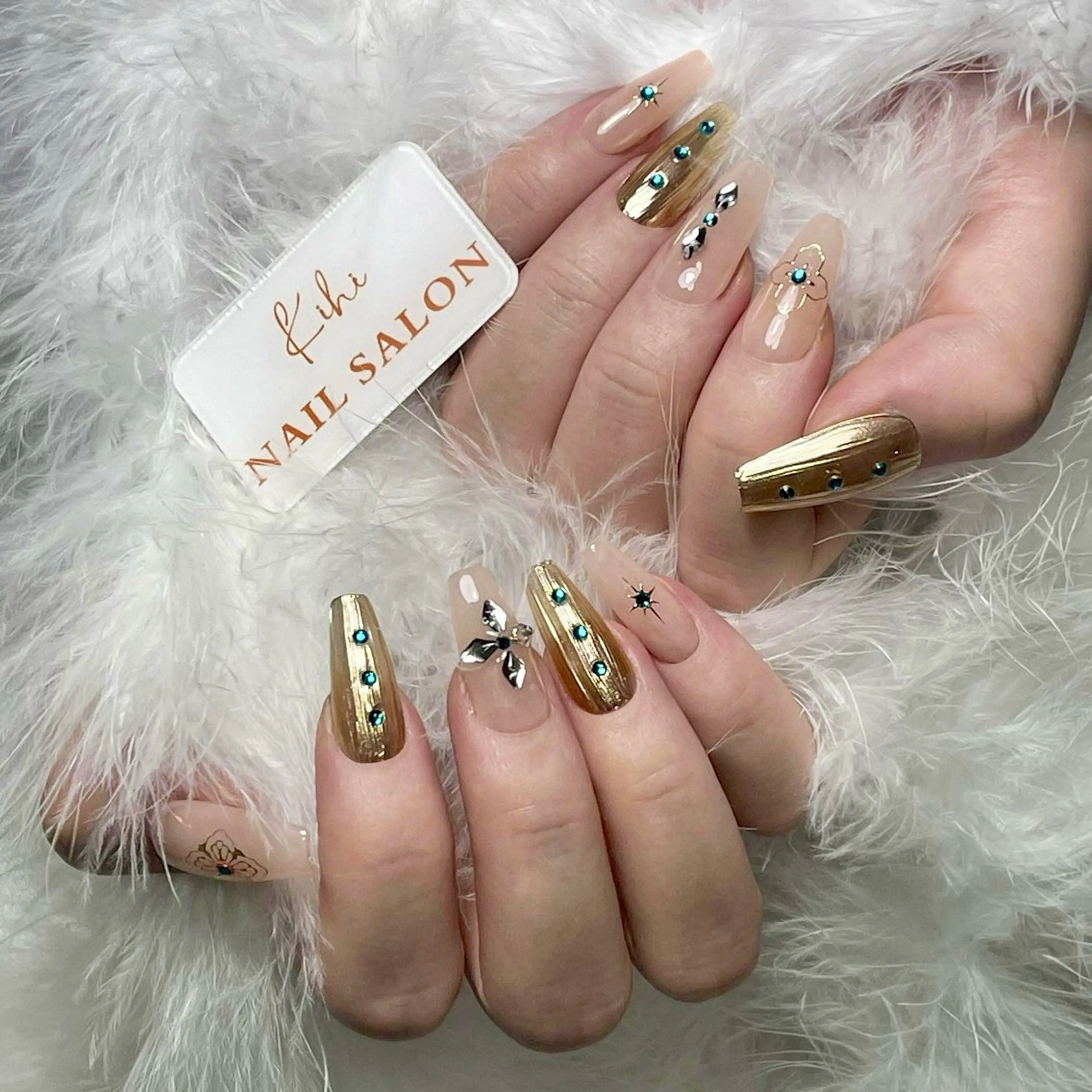 ネイル アートネイル フレンチネイル ジェルネイル グラデーション 韓国ネイル ハンドネイル ハンドケア さくら💮💮 【オフ無料】のネイルデザイン