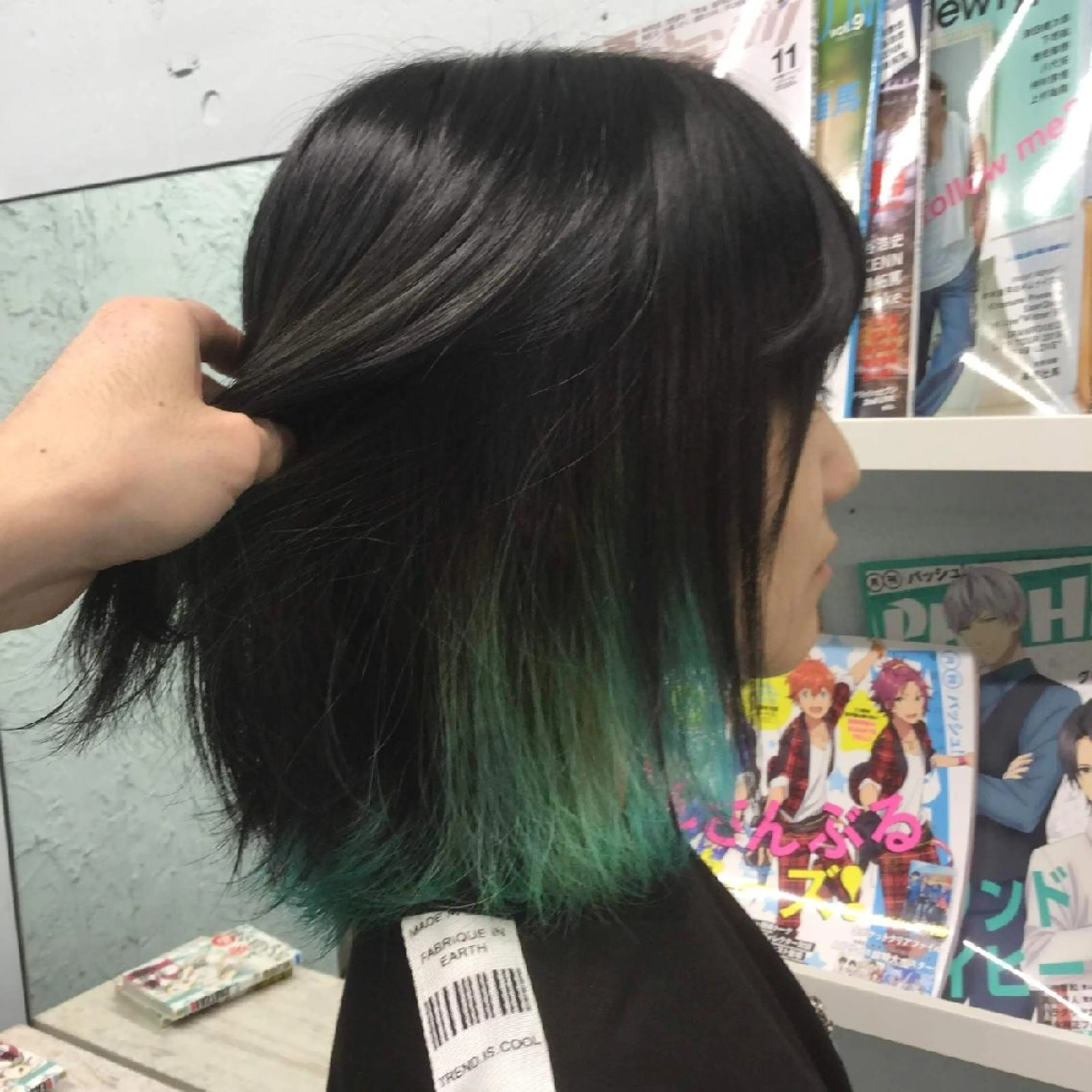 ショート カラー 艶髪サラサラカラー 🌈前原健吾のヘアスタイル