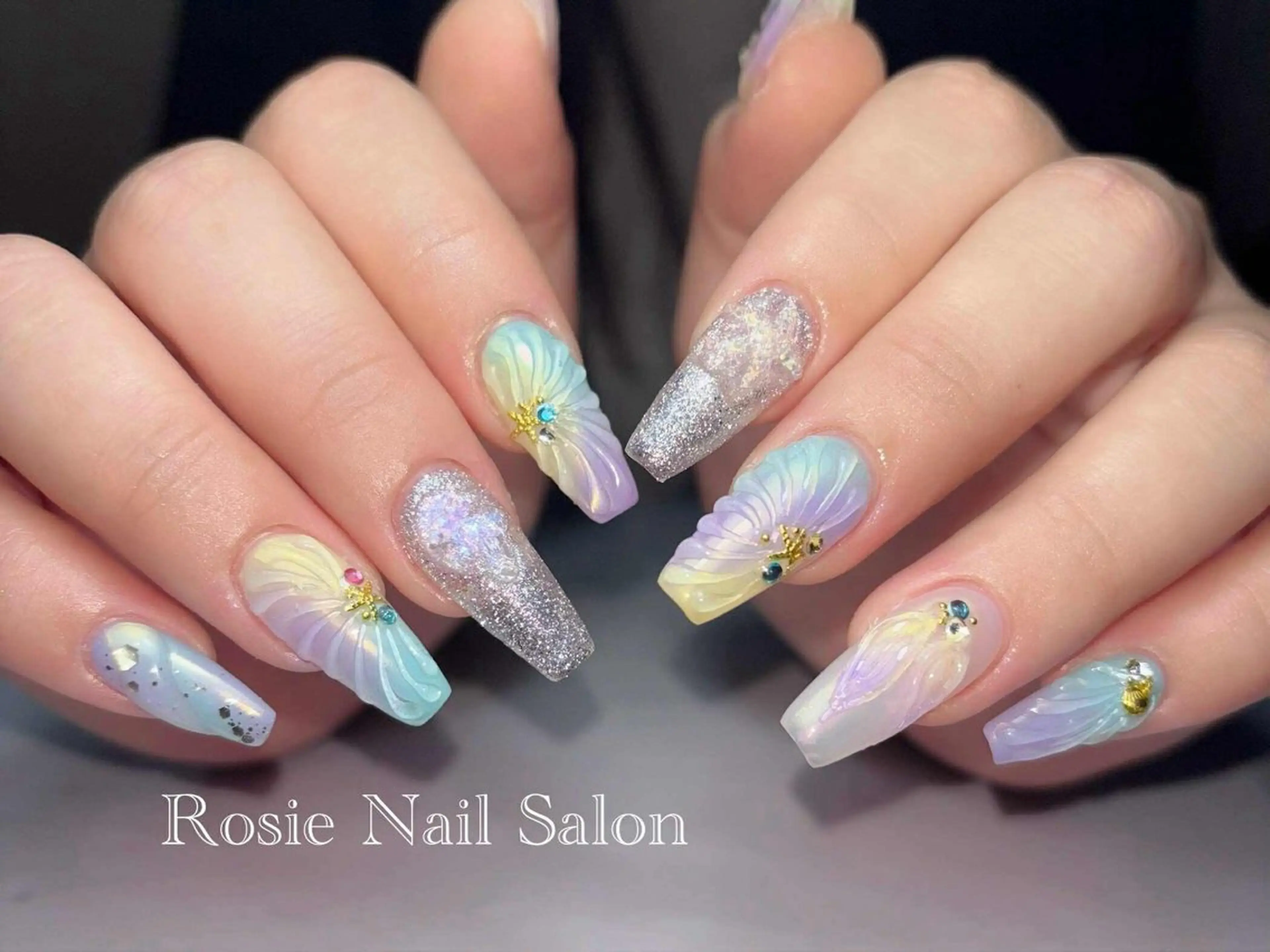 ネイル Rosie Nail サロン南越谷のネイルデザイン