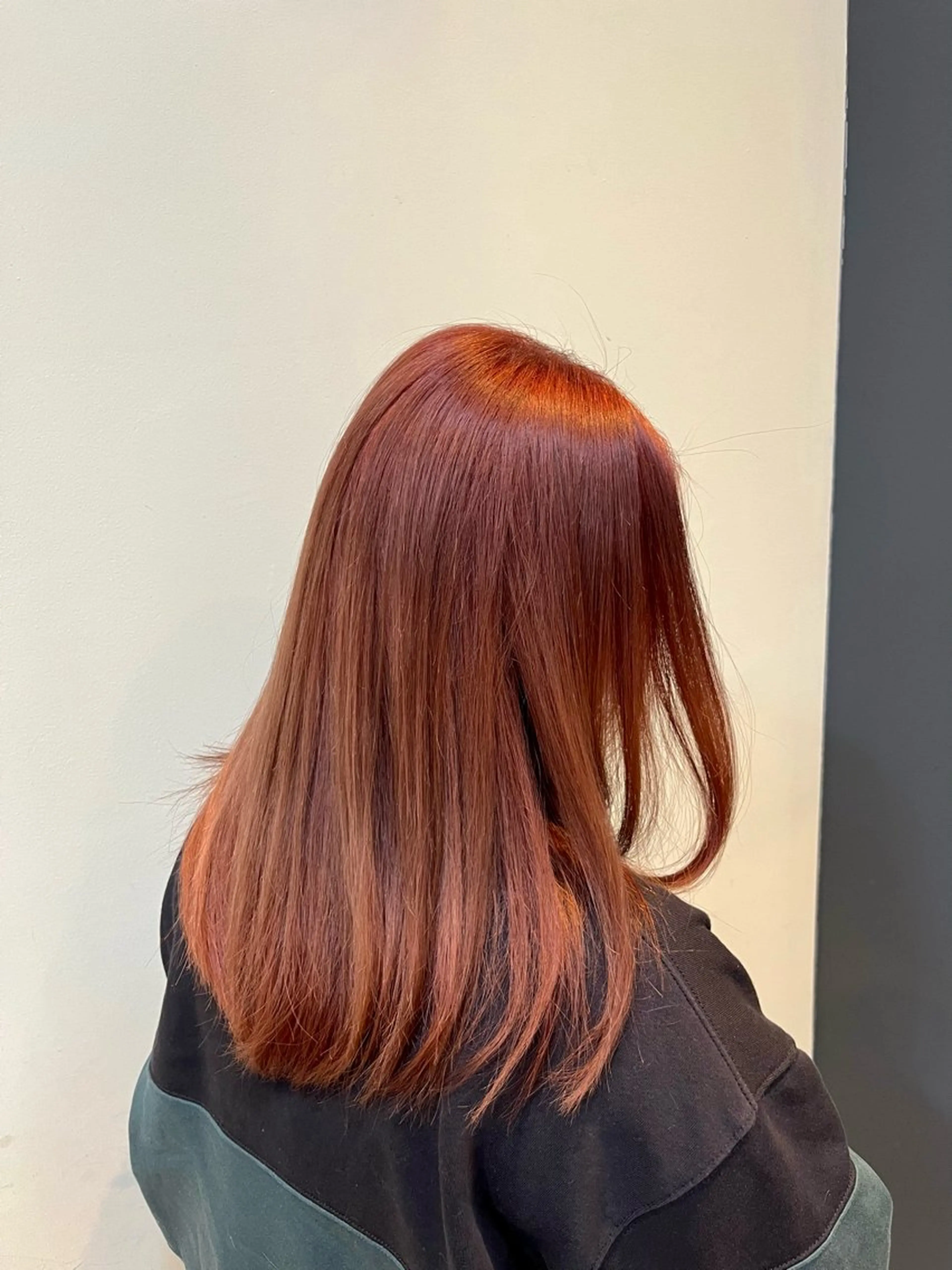 セミロング カット ヘアカラー トリートメント SHIN 白楽店/Loops所属・髪質改善/かわの ひとしのヘアスタイル